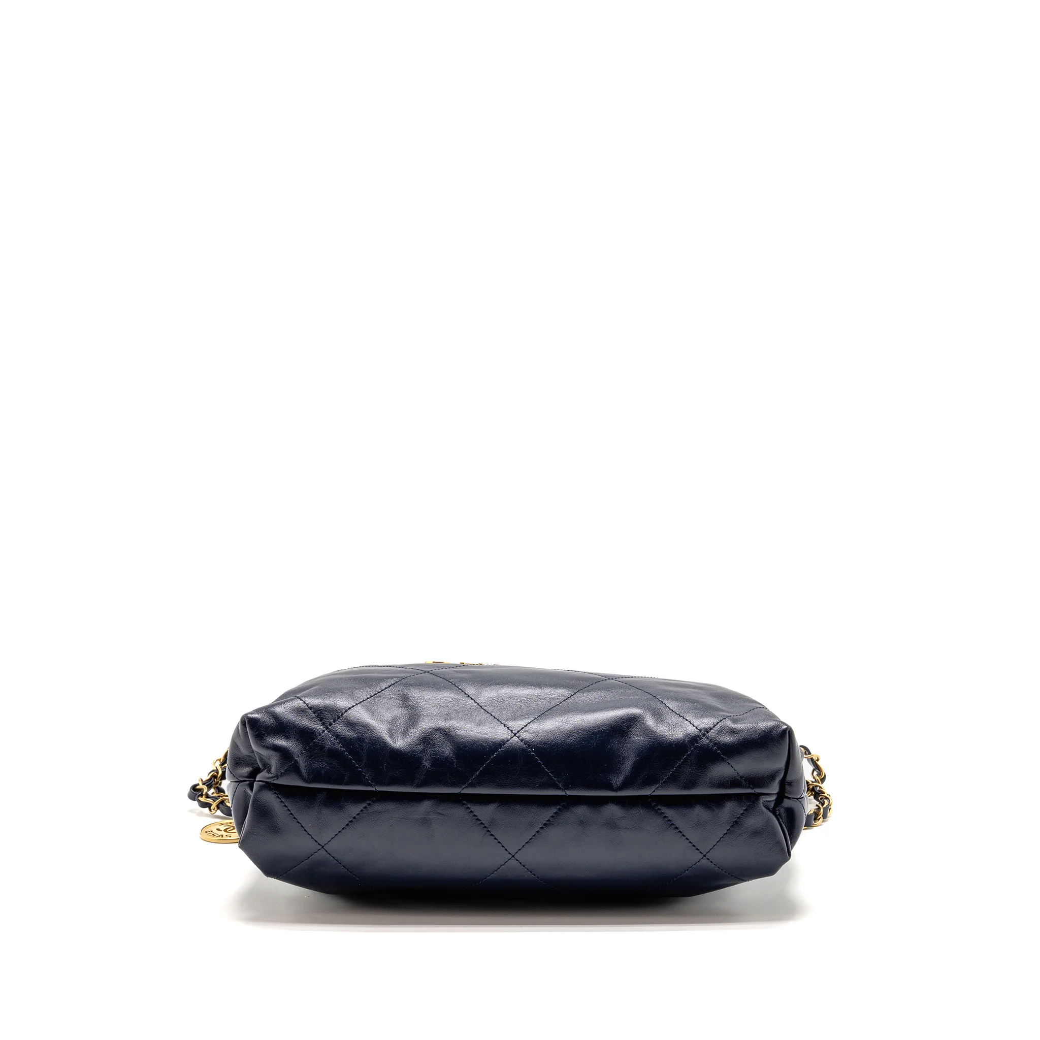 Chanel Small 22 bag calfskin blue GHW (microchip) - Image 6