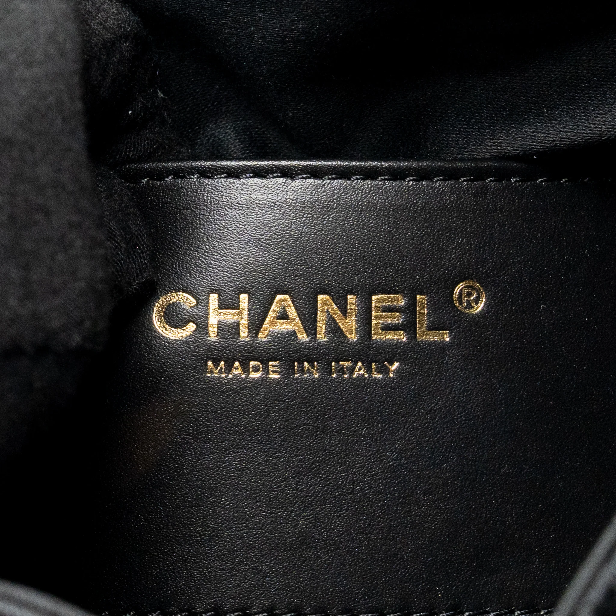 Chanel Small 25 Bag Caviar Black GHW (microchip) - Image 15