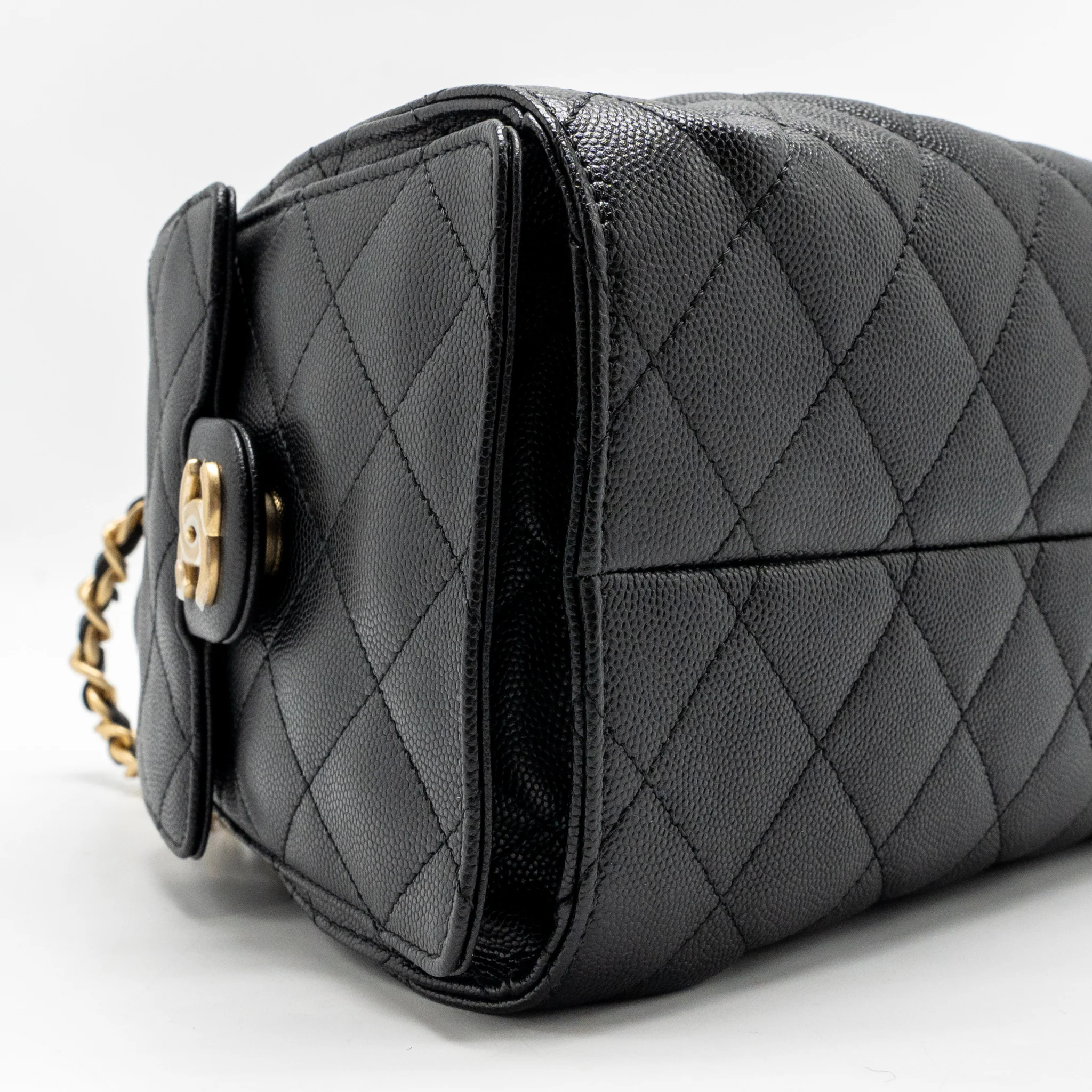 Chanel Small 25 Bag Caviar black GHW (Microchip) - Image 7