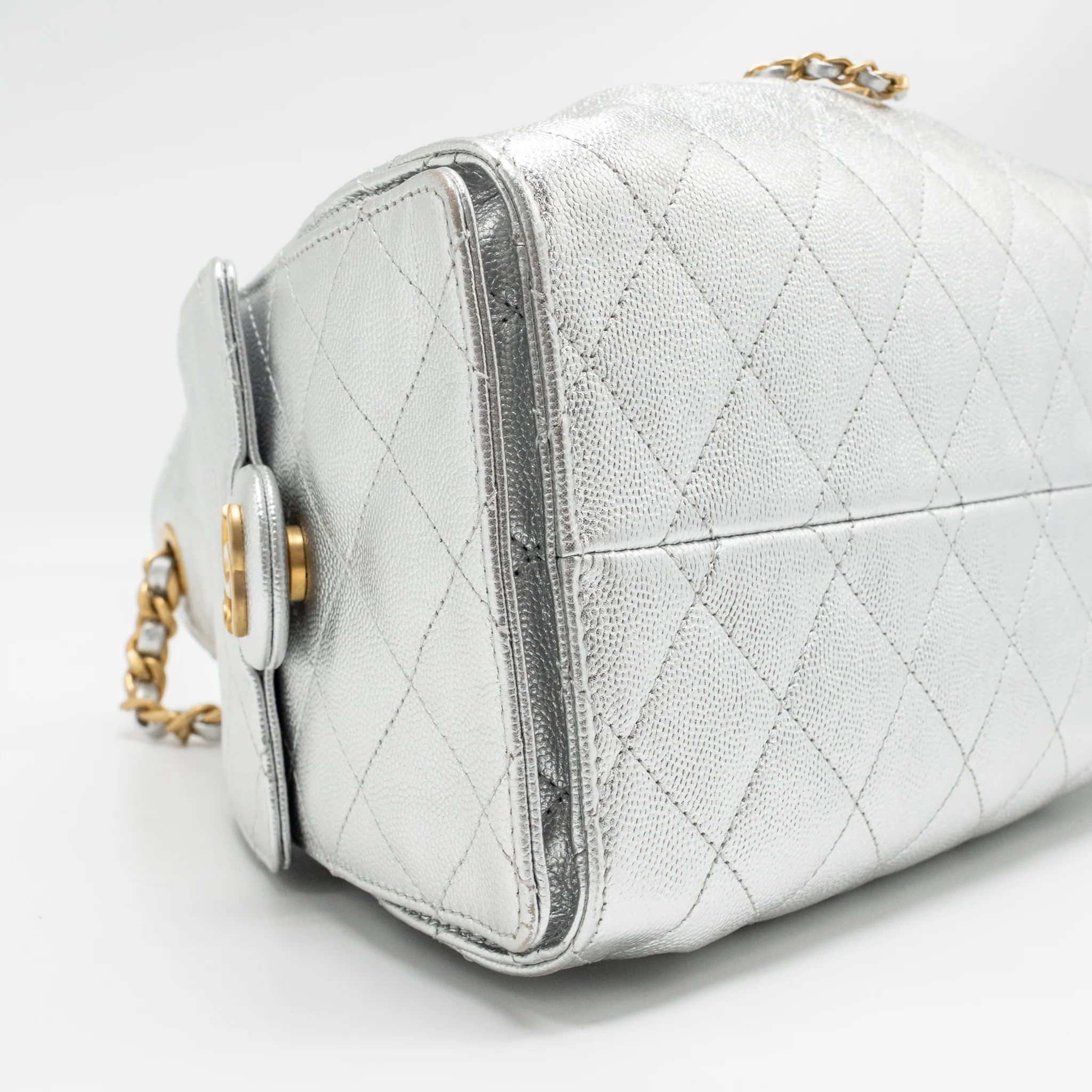 Chanel Small 25 bag caviar silver GHW (microchip) - Image 7