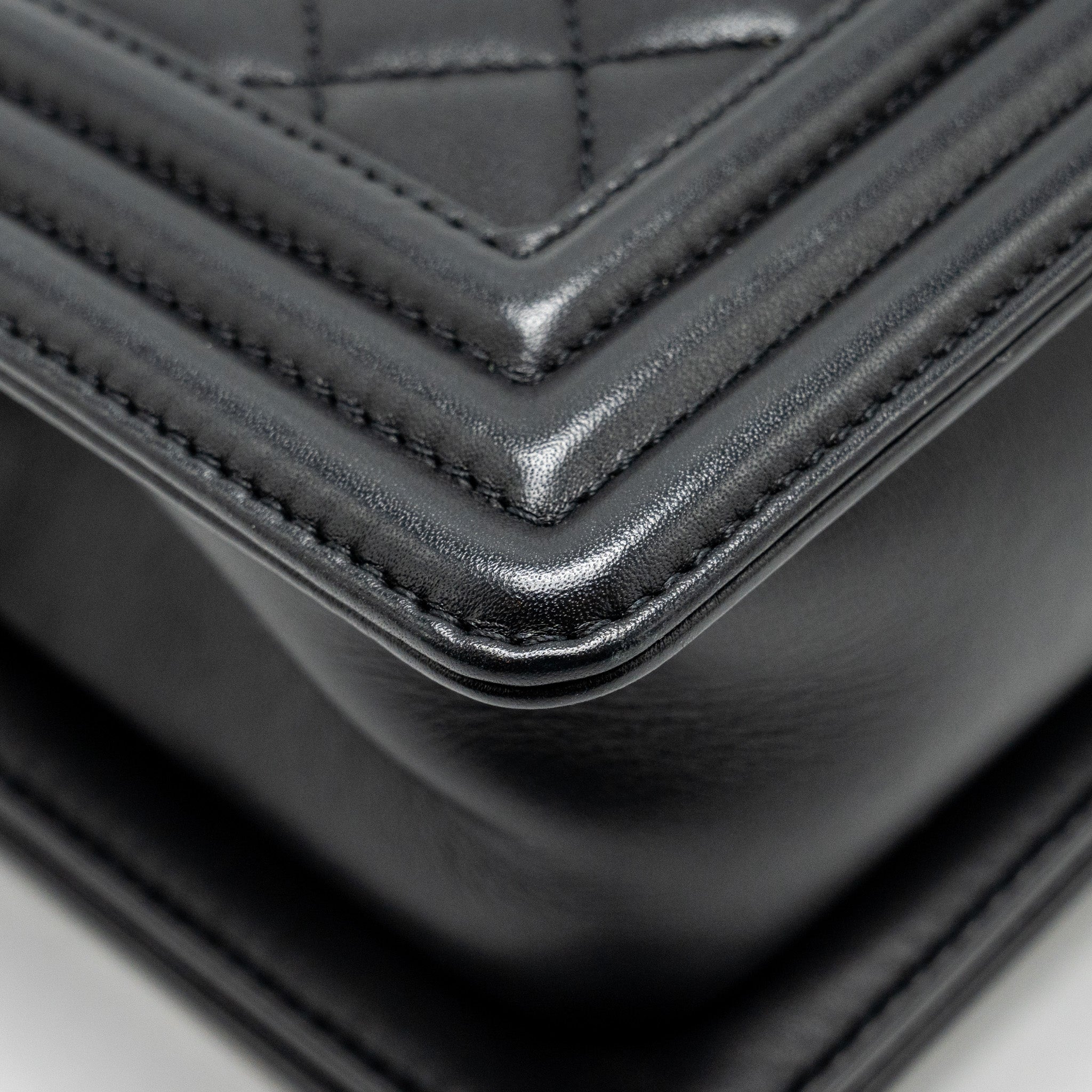Chanel Small Boy Bag Calfskin Black GHW (Microchip) - Image 11