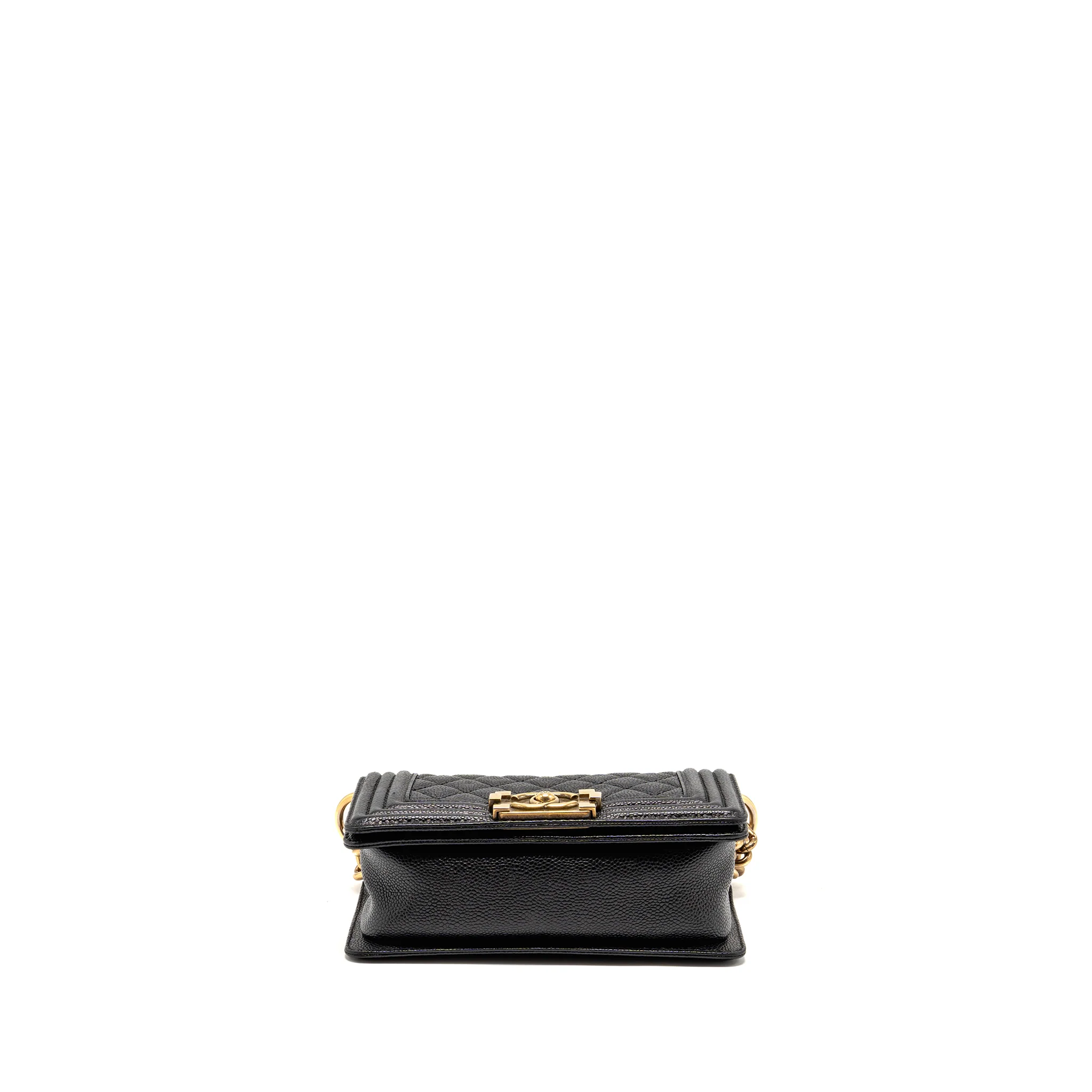 Chanel Small boy bag grained calfskin black GHW - Image 5