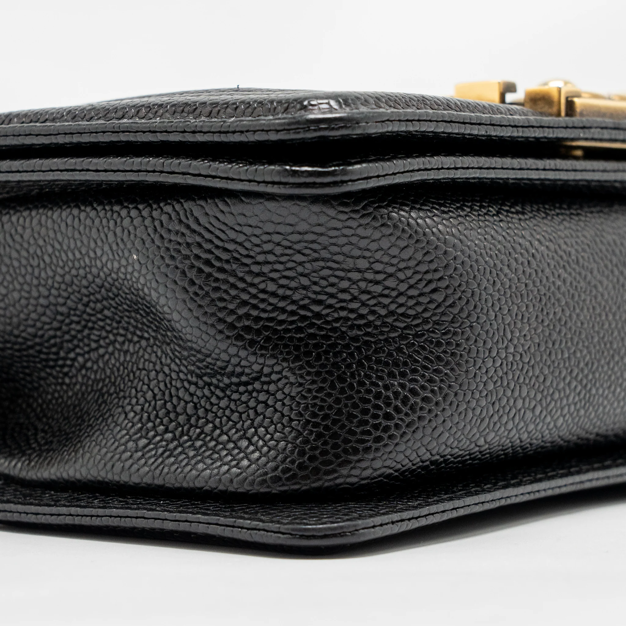 Chanel Small boy bag grained calfskin black GHW - Image 6