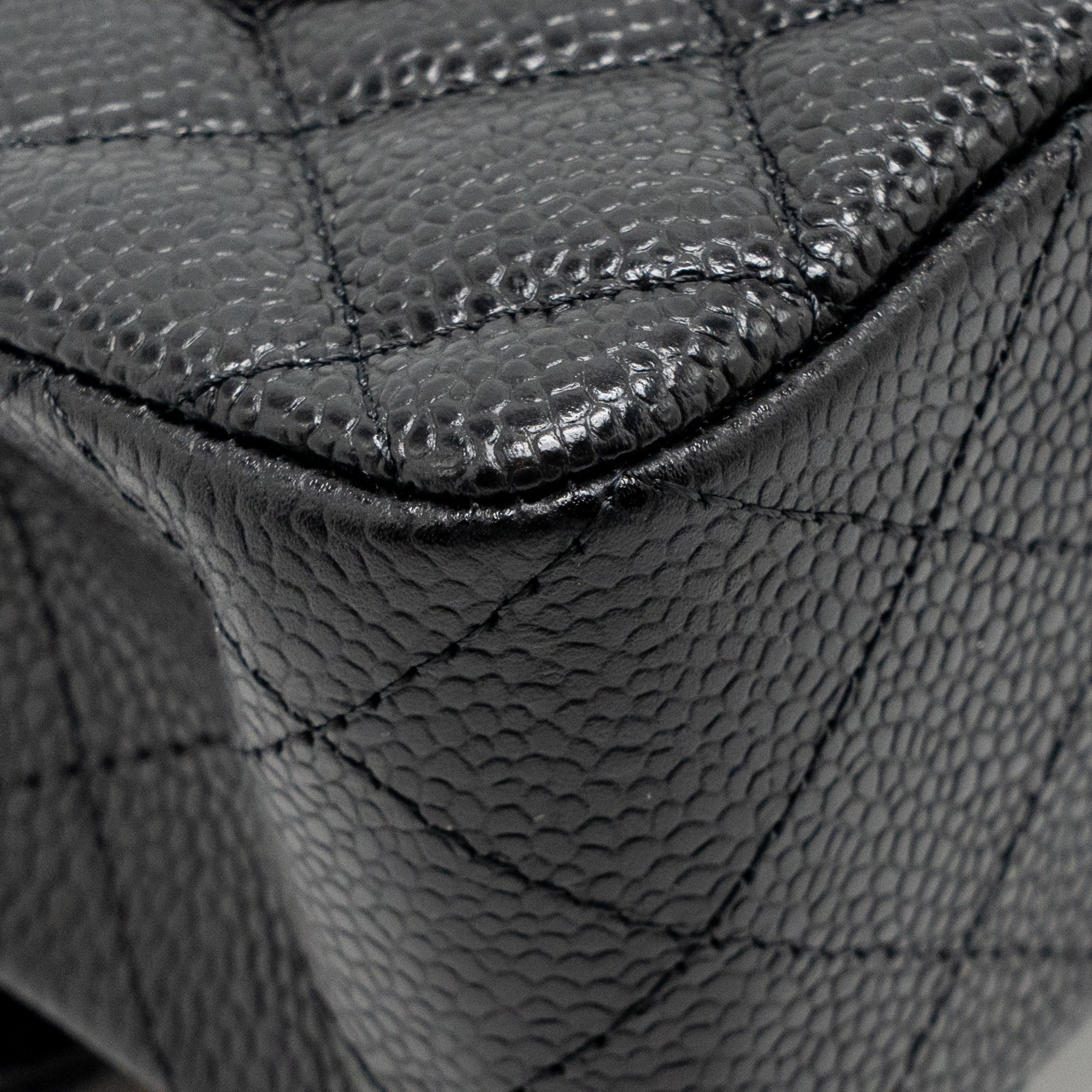 Chanel Small Classic double flap bag caviar black GHW (microchip) - Image 11