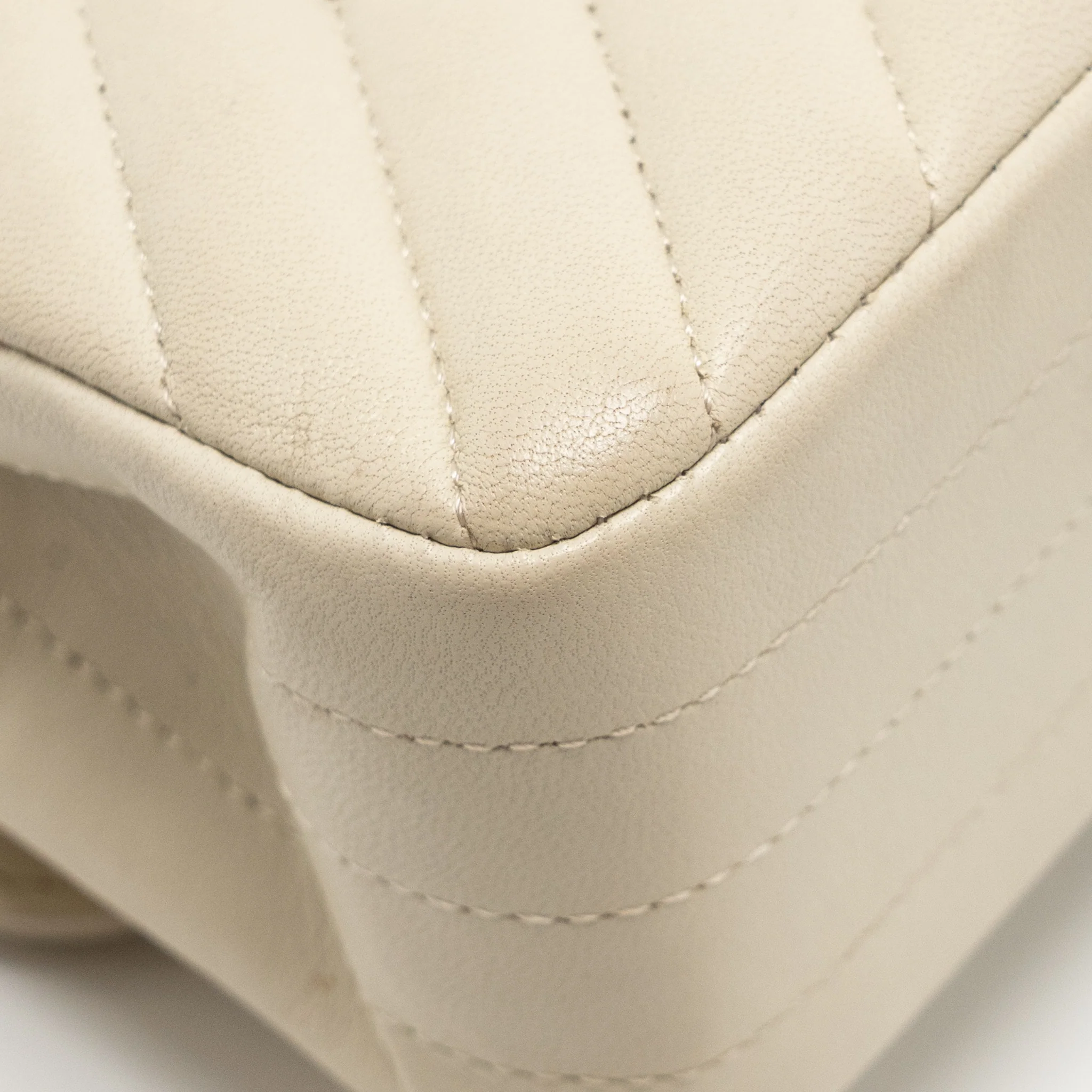 Chanel Small Classic Double Flap Bag Chevron Lambskin Cream SHW - Image 10