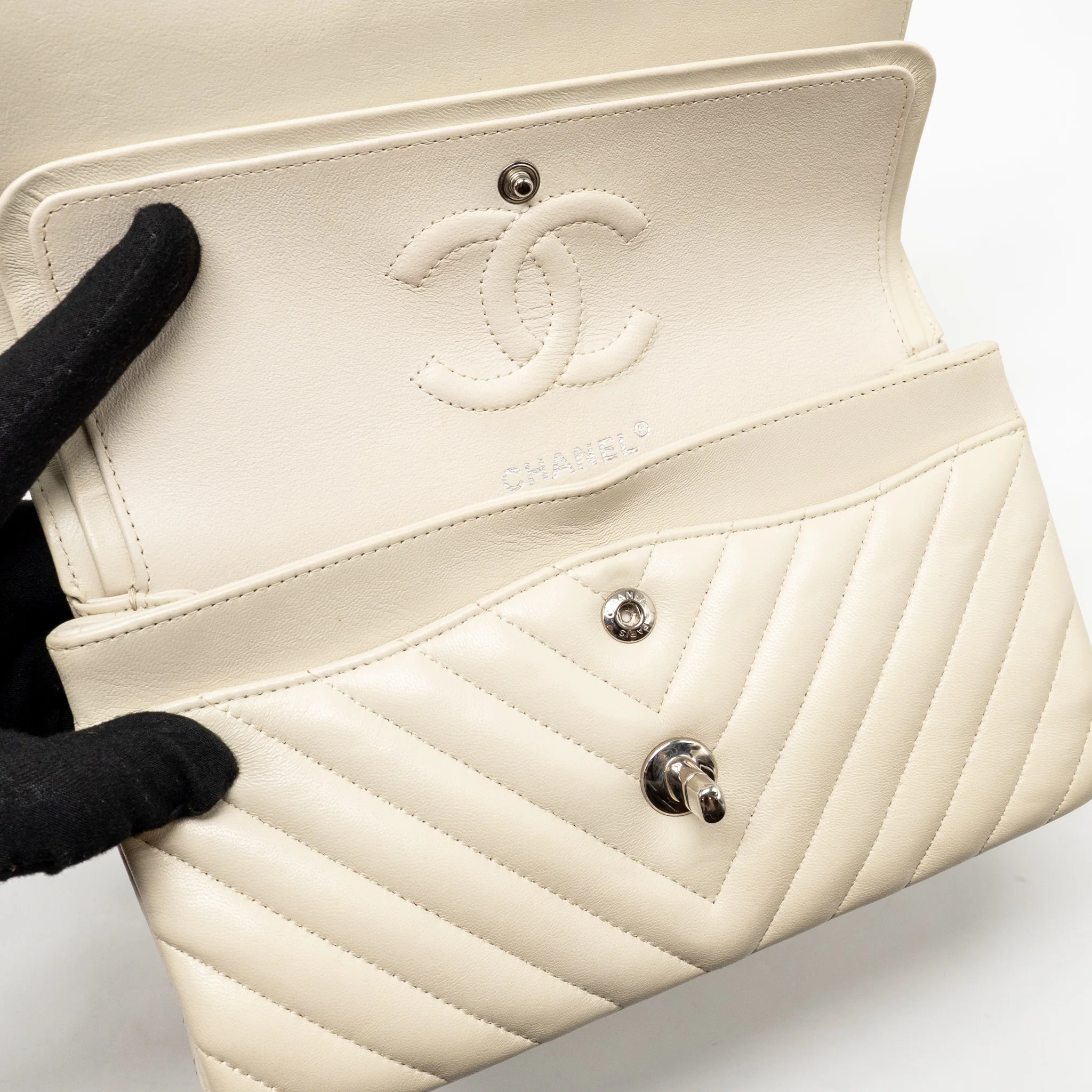 Chanel Small Classic Double Flap Bag Chevron Lambskin Cream SHW - Image 14