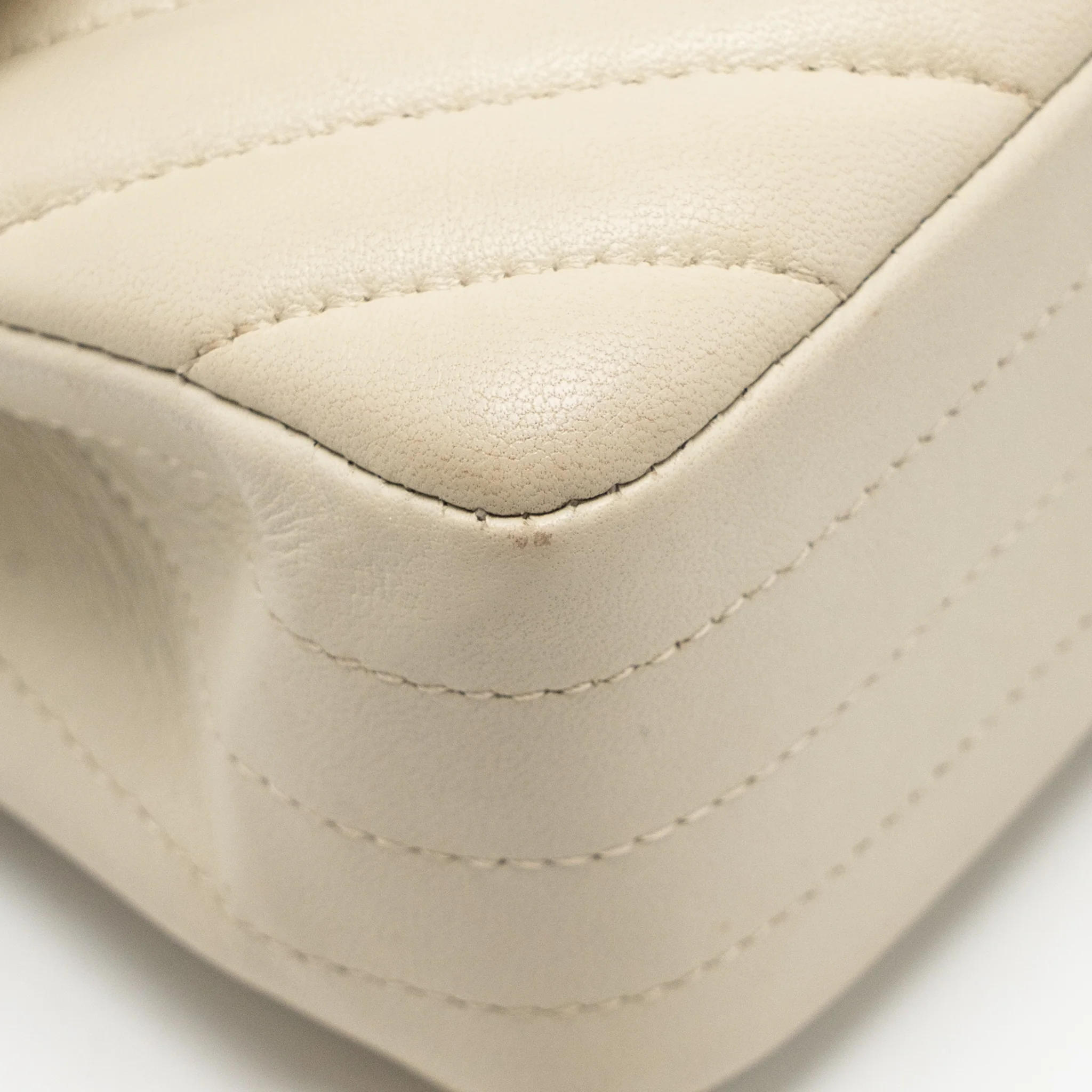 Chanel Small Classic Double Flap Bag Chevron Lambskin Cream SHW - Image 8