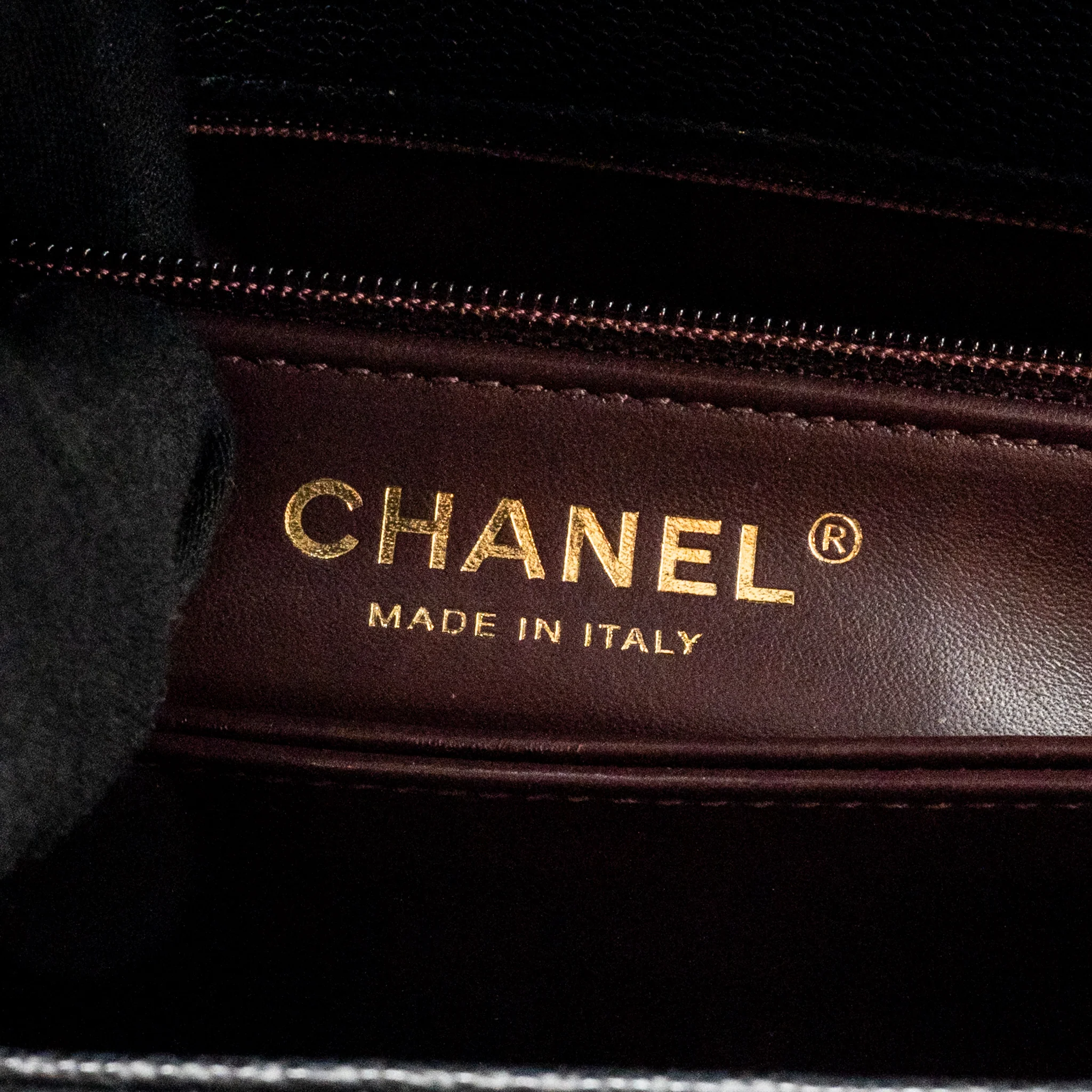 Chanel Small Coco Handle caviar Black LGHW (Microchip) - Image 18