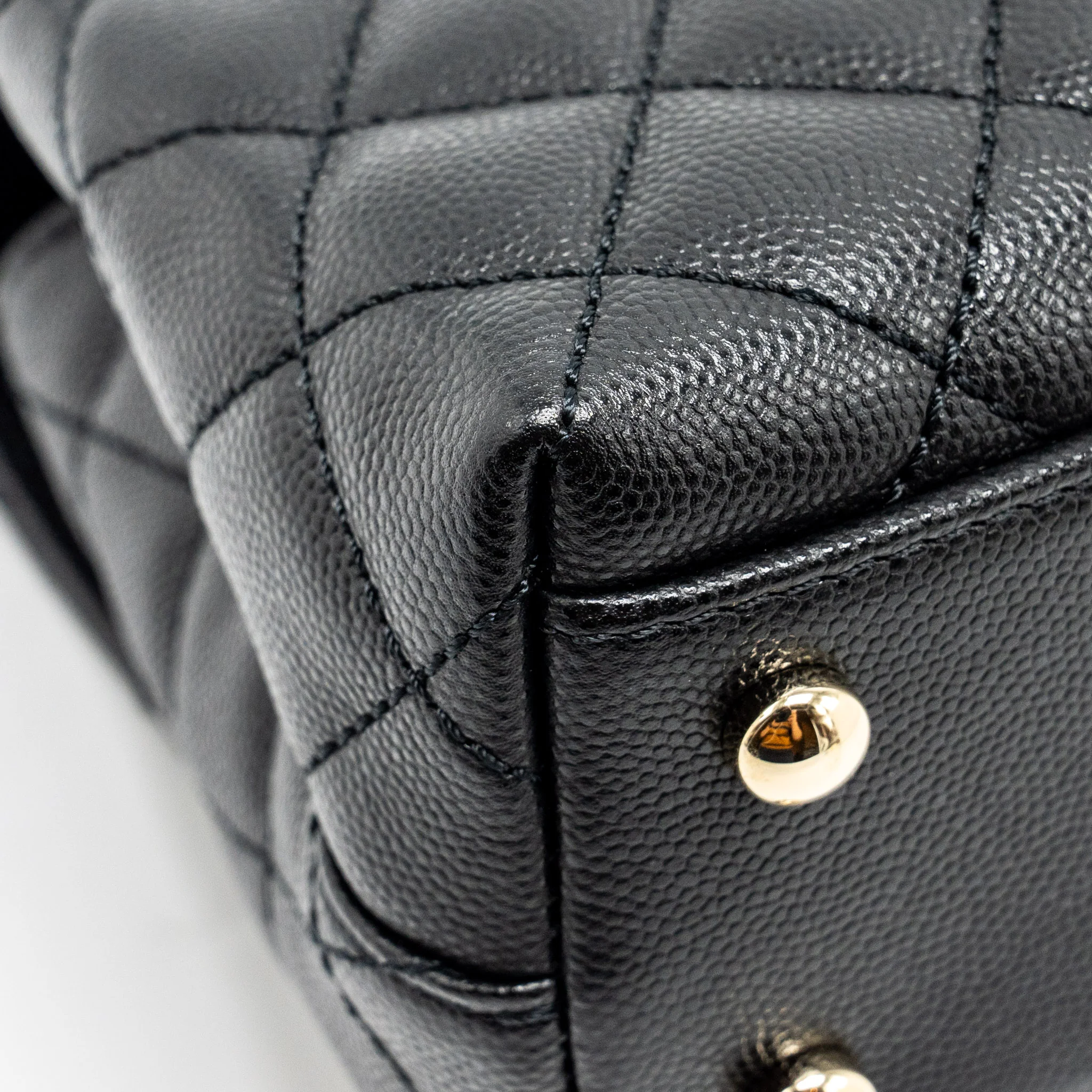 Chanel SMALL COCO HANDLE CAVIAR black LGHW (microchip) - Image 10