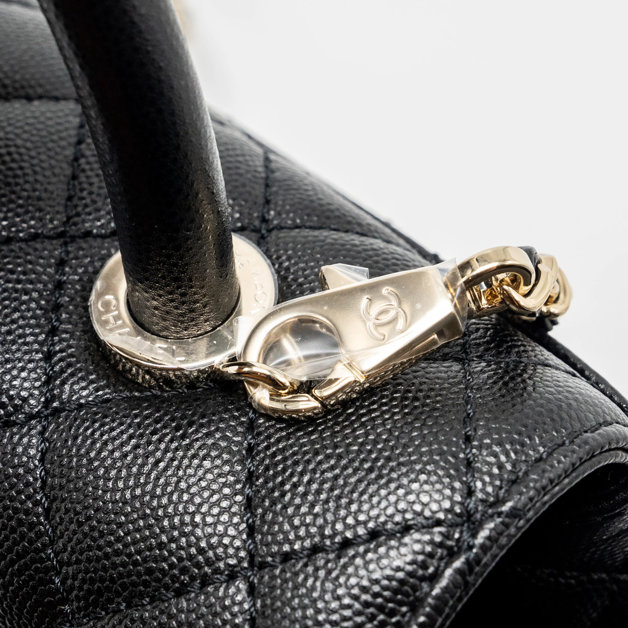 Chanel SMALL COCO HANDLE CAVIAR black LGHW (microchip) - Image 14