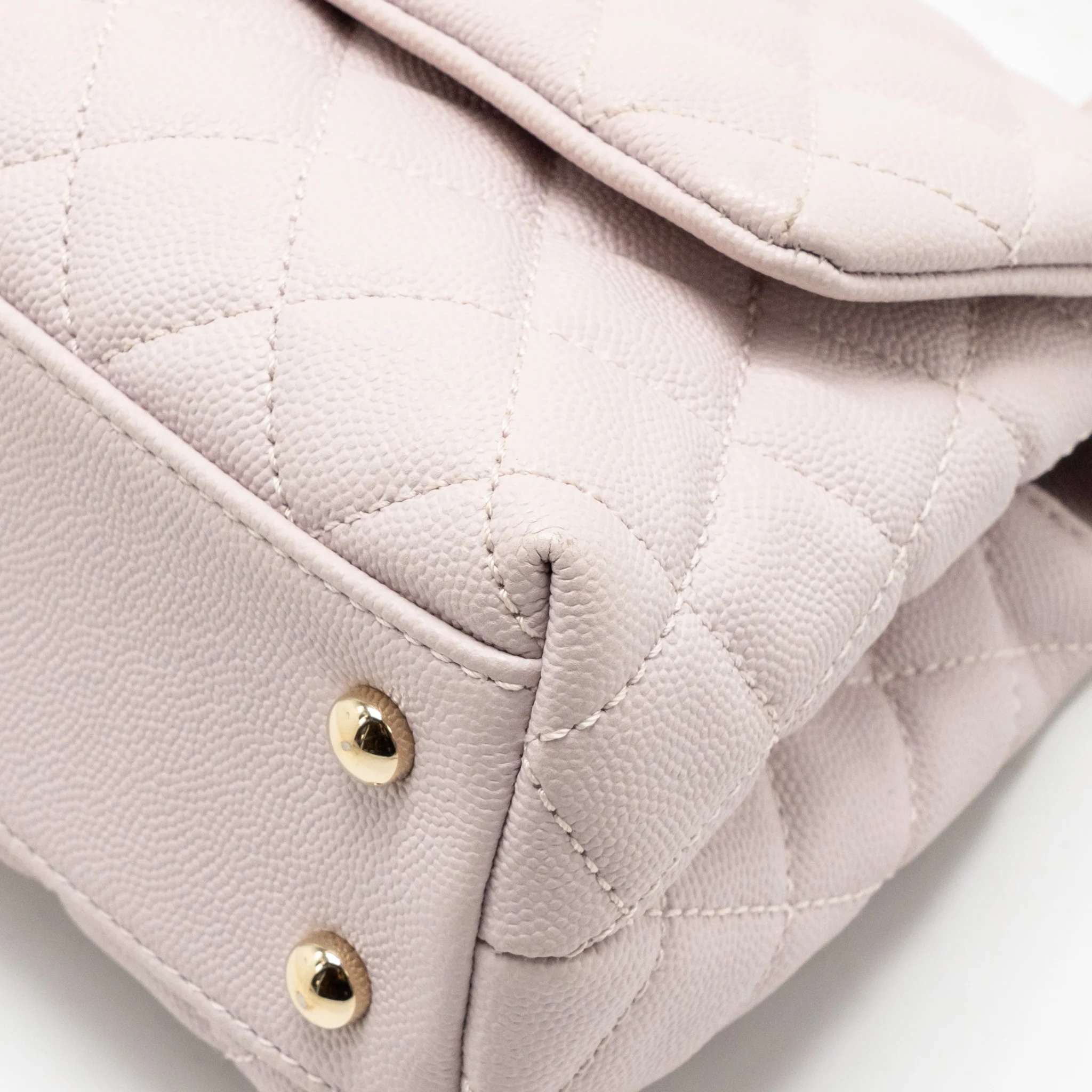 Chanel Small Coco Handle Caviar Lilac LGHW - Image 10