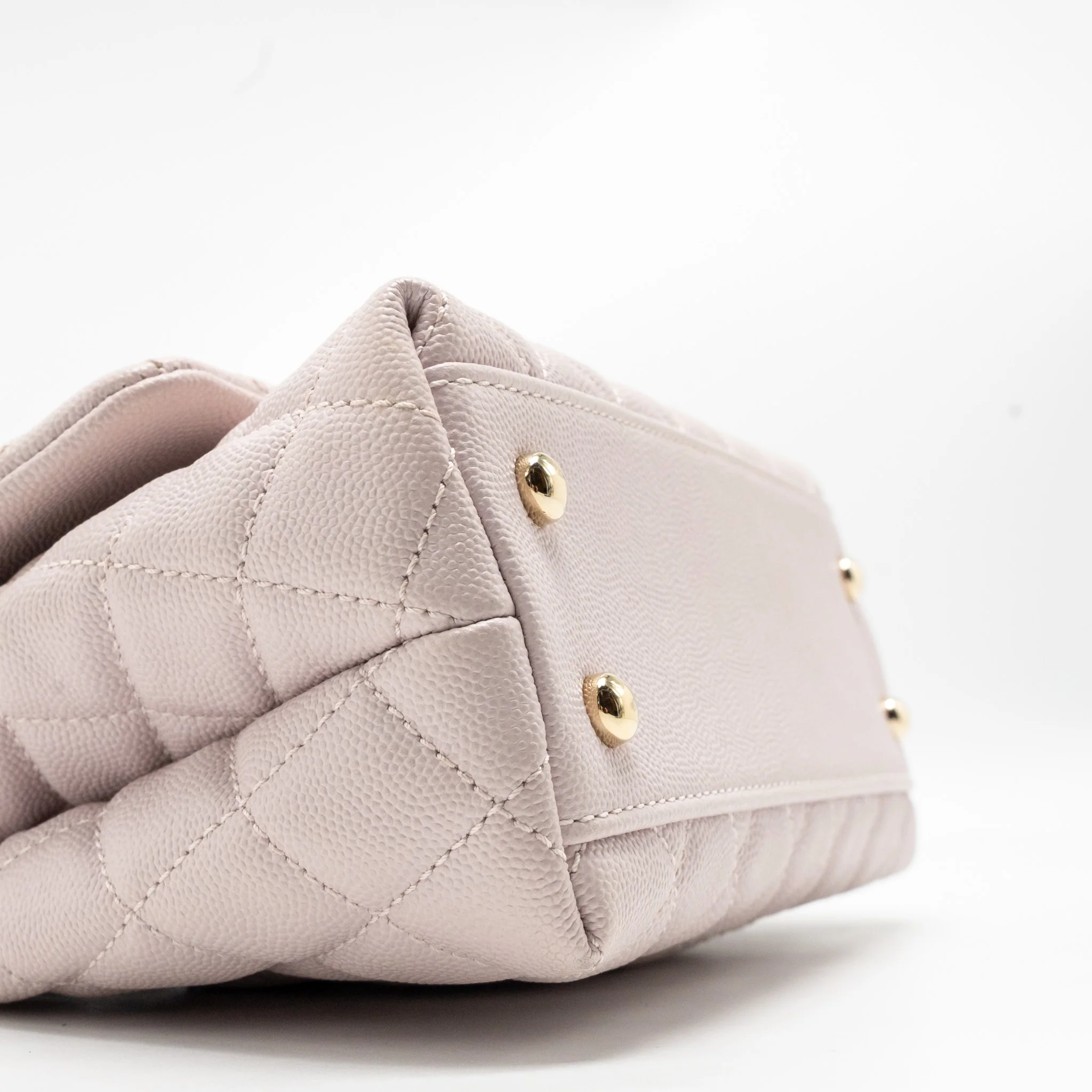 Chanel Small Coco Handle Caviar Lilac LGHW - Image 7