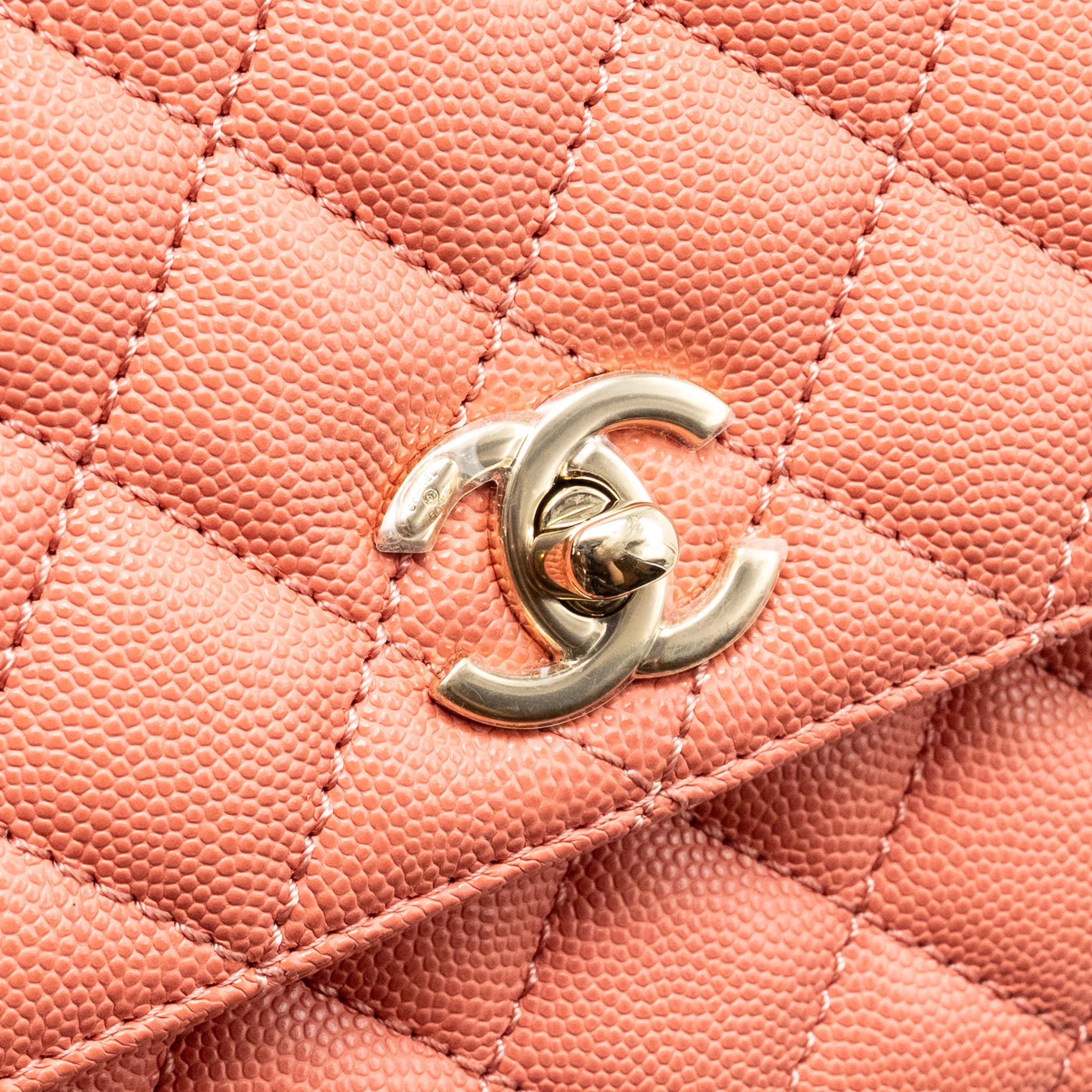 Chanel Small Coco handle Caviar pink LGHW (microchip) - Image 13