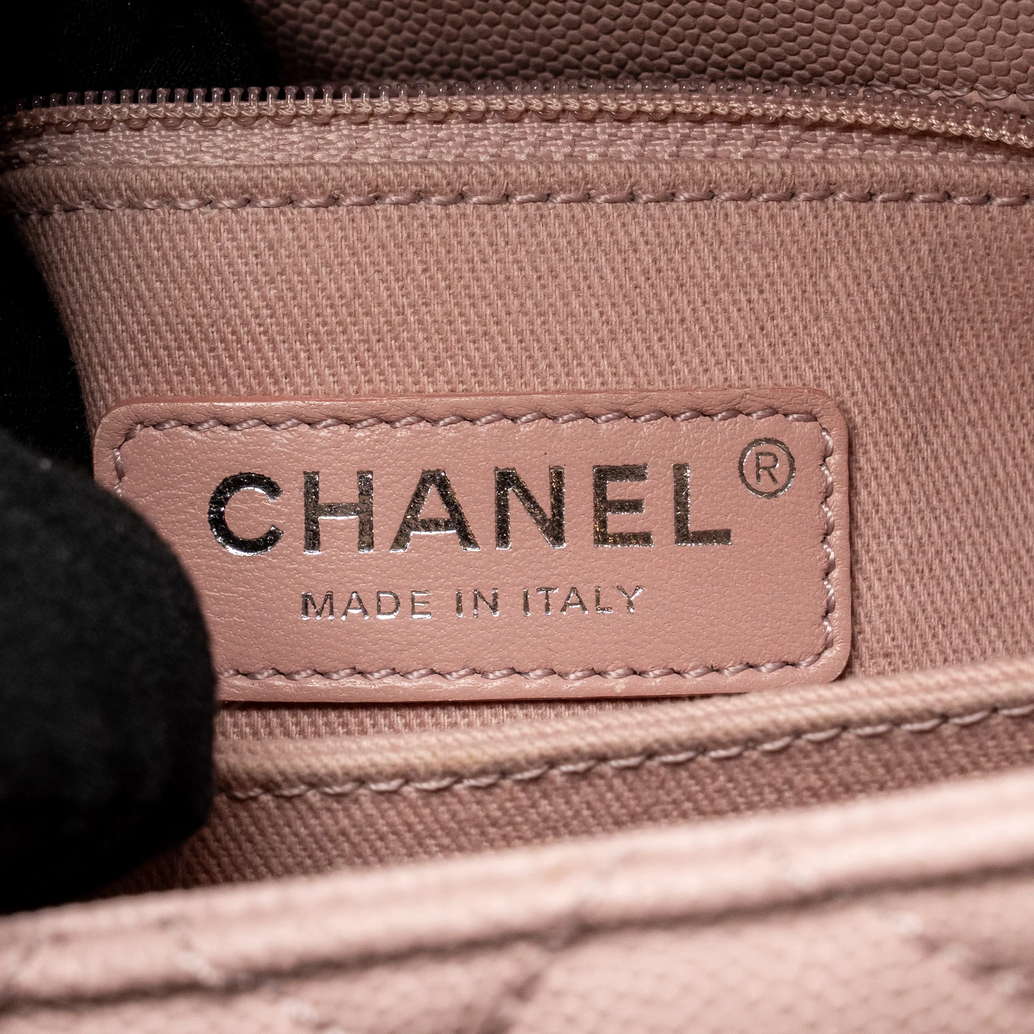 Chanel Small Coco Handle Caviar Pink Ruthenium SHW - Image 18