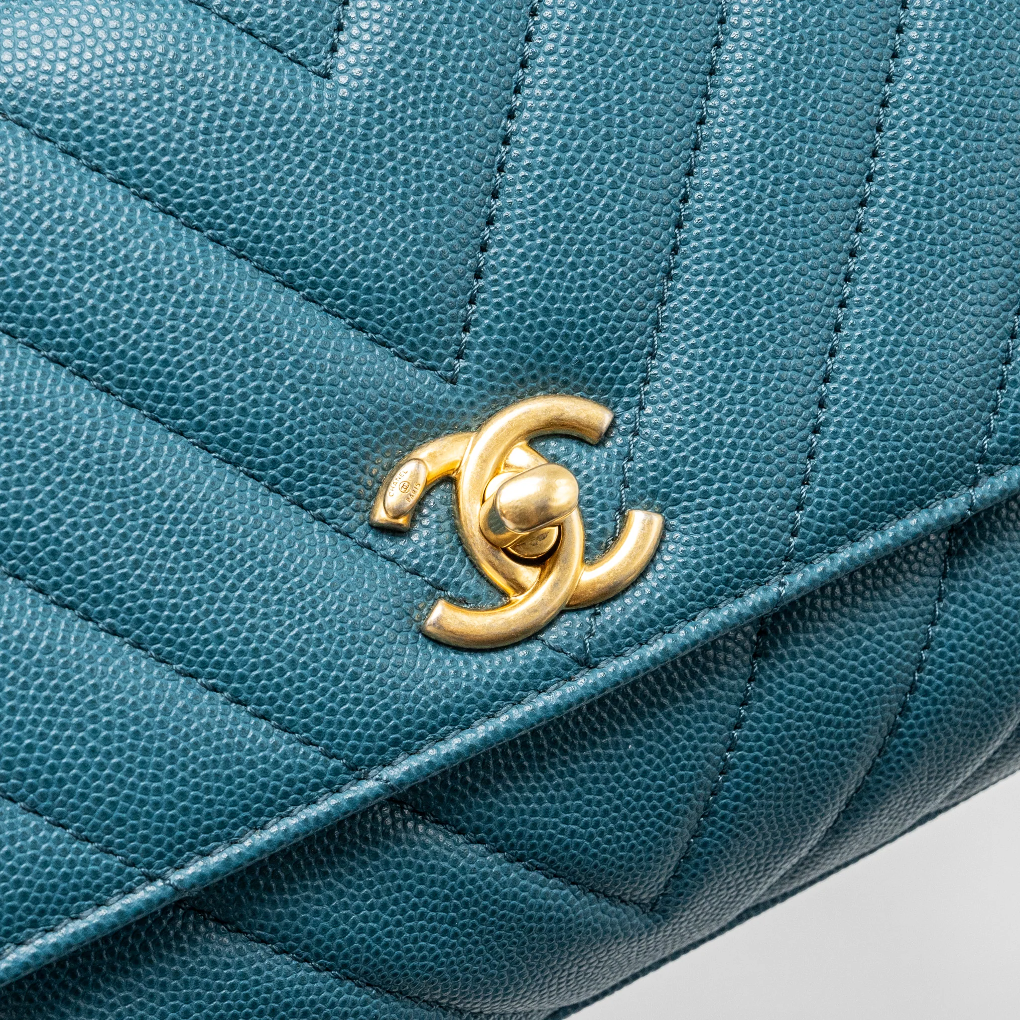 Chanel Small Coco Handle Chevron Caviar Green Brushed GHW - Image 9