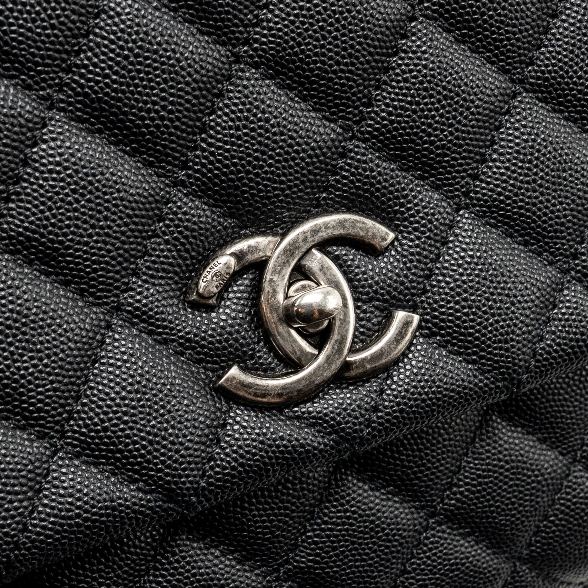 Chanel Medium Coco Handle Flap Bag Lizard Embossed Handle Caviar Black Ruthenium Hardware - Image 13