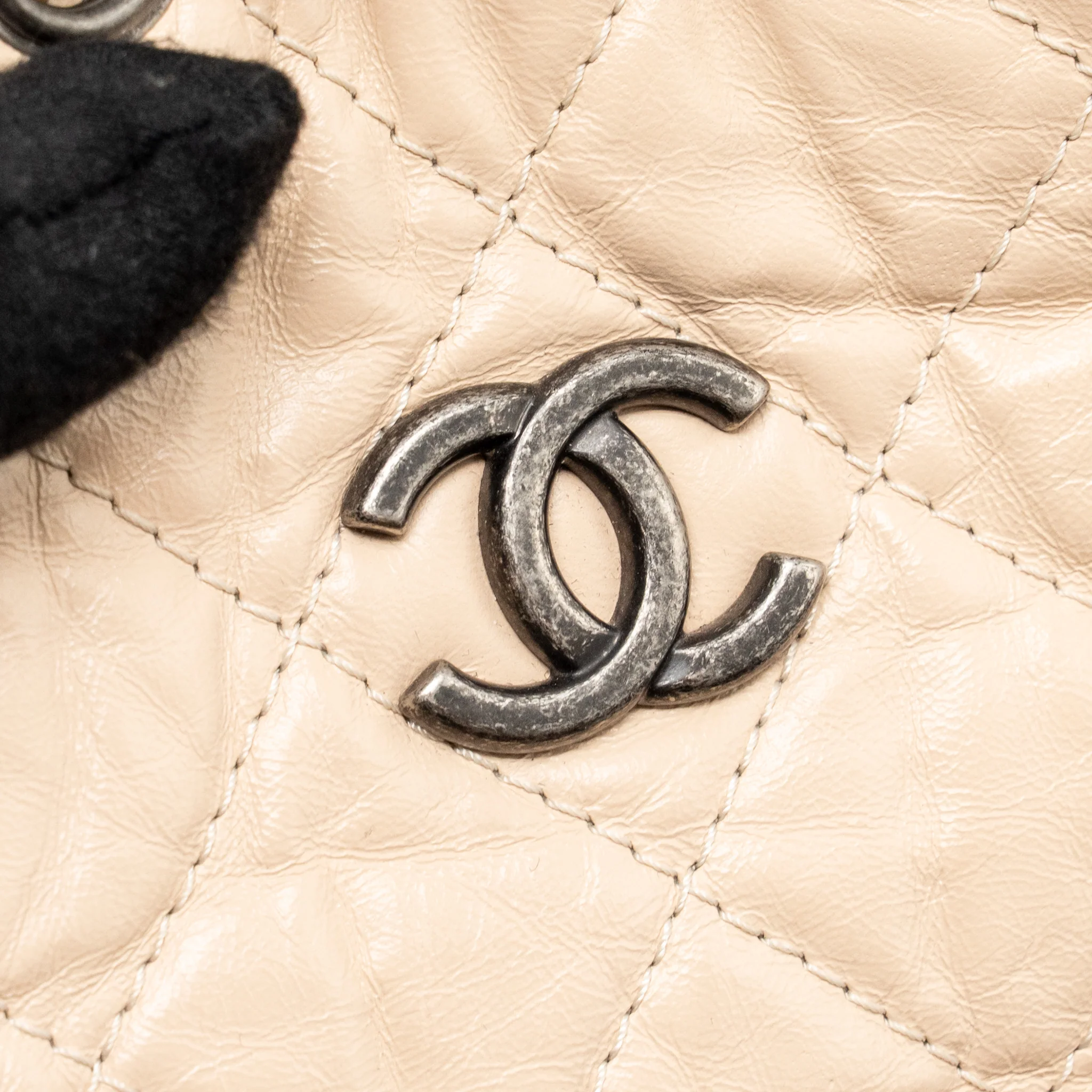 Chanel Small Gabrielle Backpack Aged Calfskin Beige/ Black Multicolour Hardware - Image 13