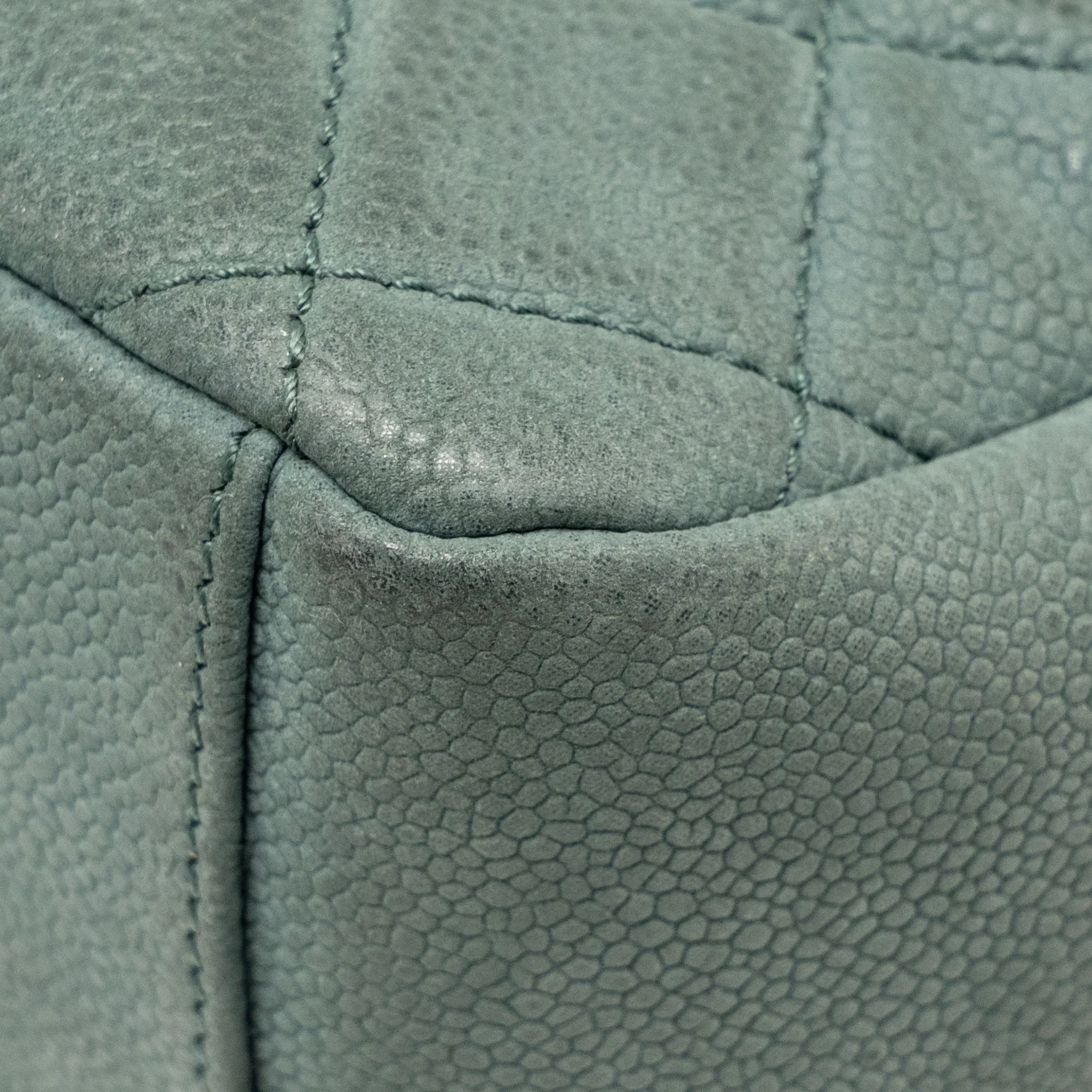 Chanel Top Handle Flap Shoulder Bag with Chain Caviar Dark Green GHW - Image 11