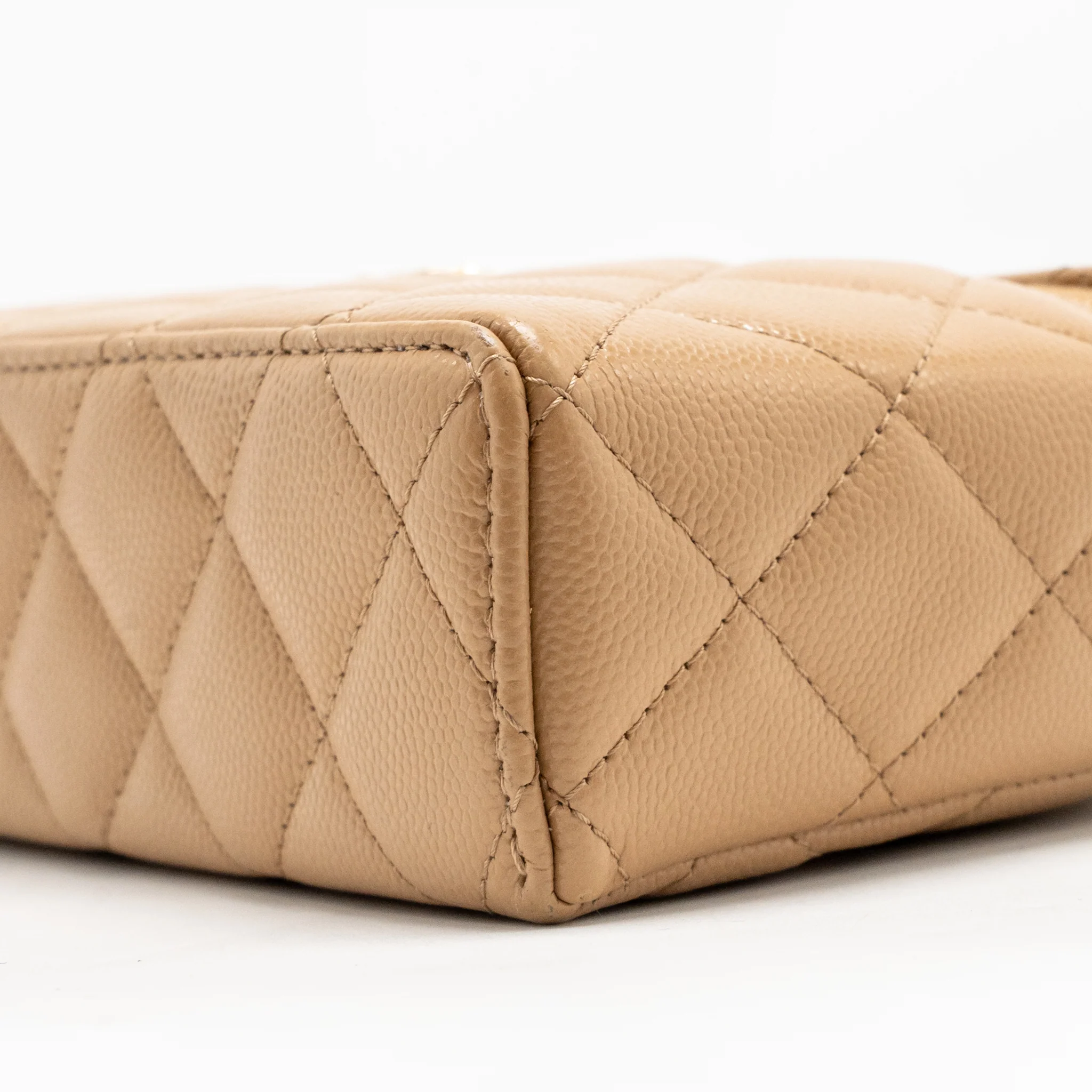 Chanel top handle vanity clutch with chain caviar beige LGHW (microchip) - Image 8