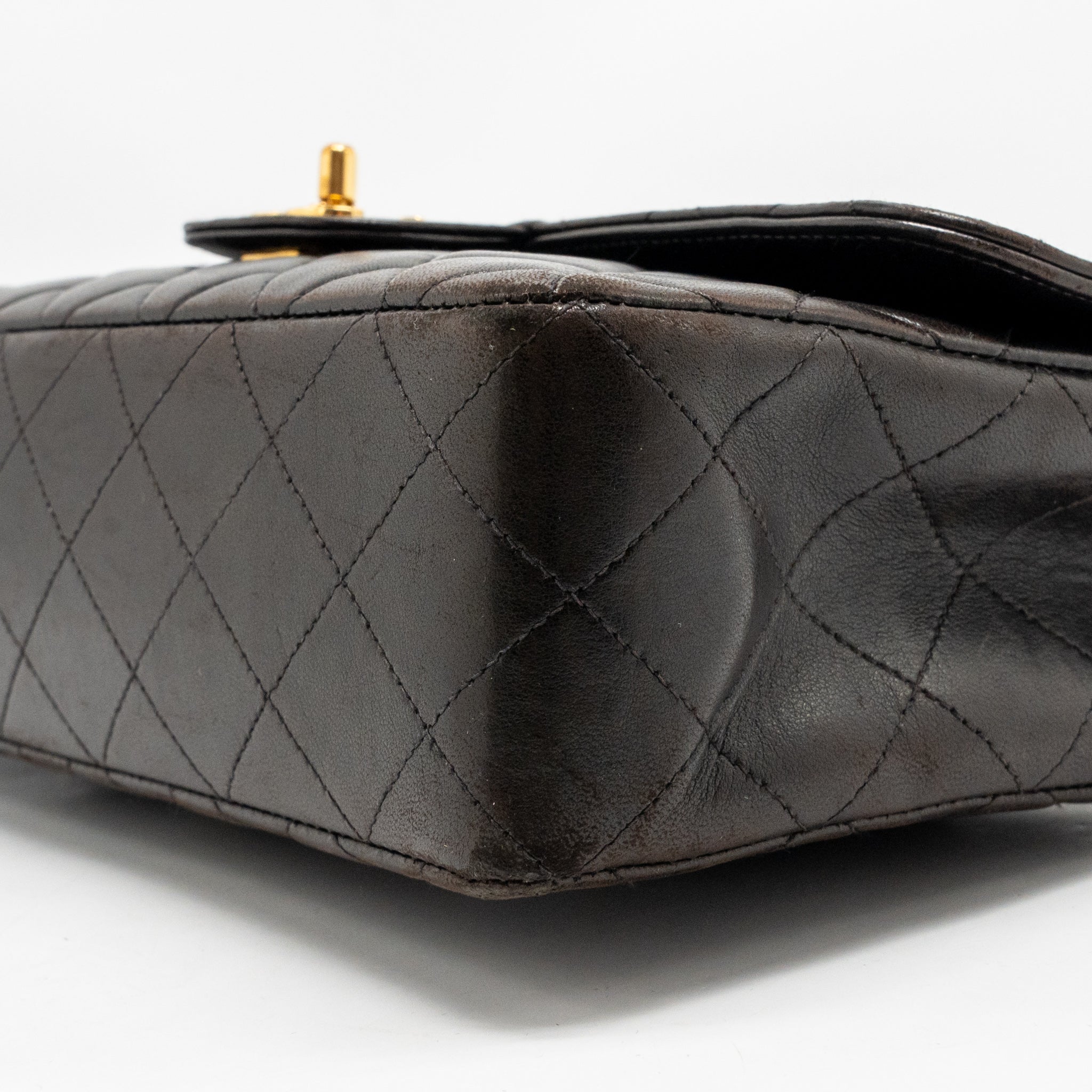 Chanel Vintage Medium Top Handle Kelly Bag Lambskin Dark Brown GHW - Image 8