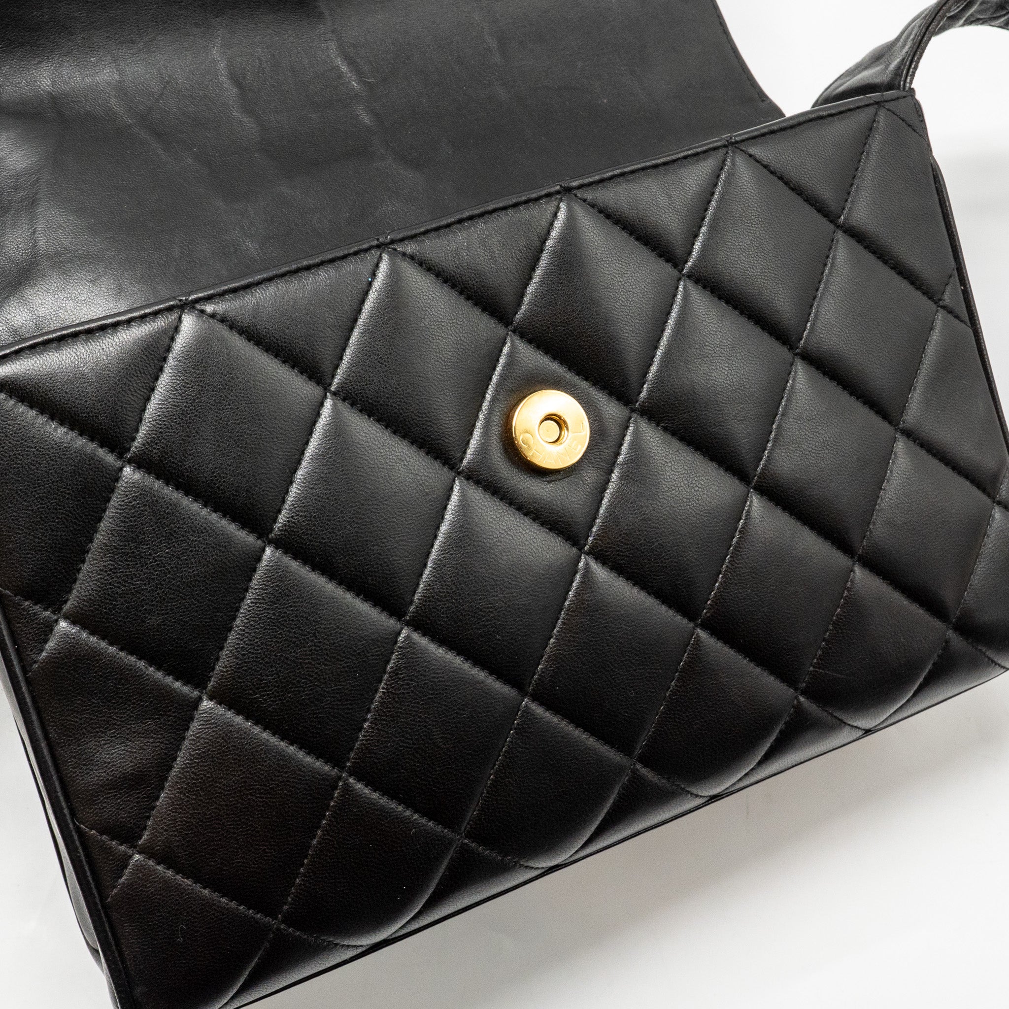 Chanel Vintage Quilted CC Flap Bag Lambskin Black GHW - Image 13