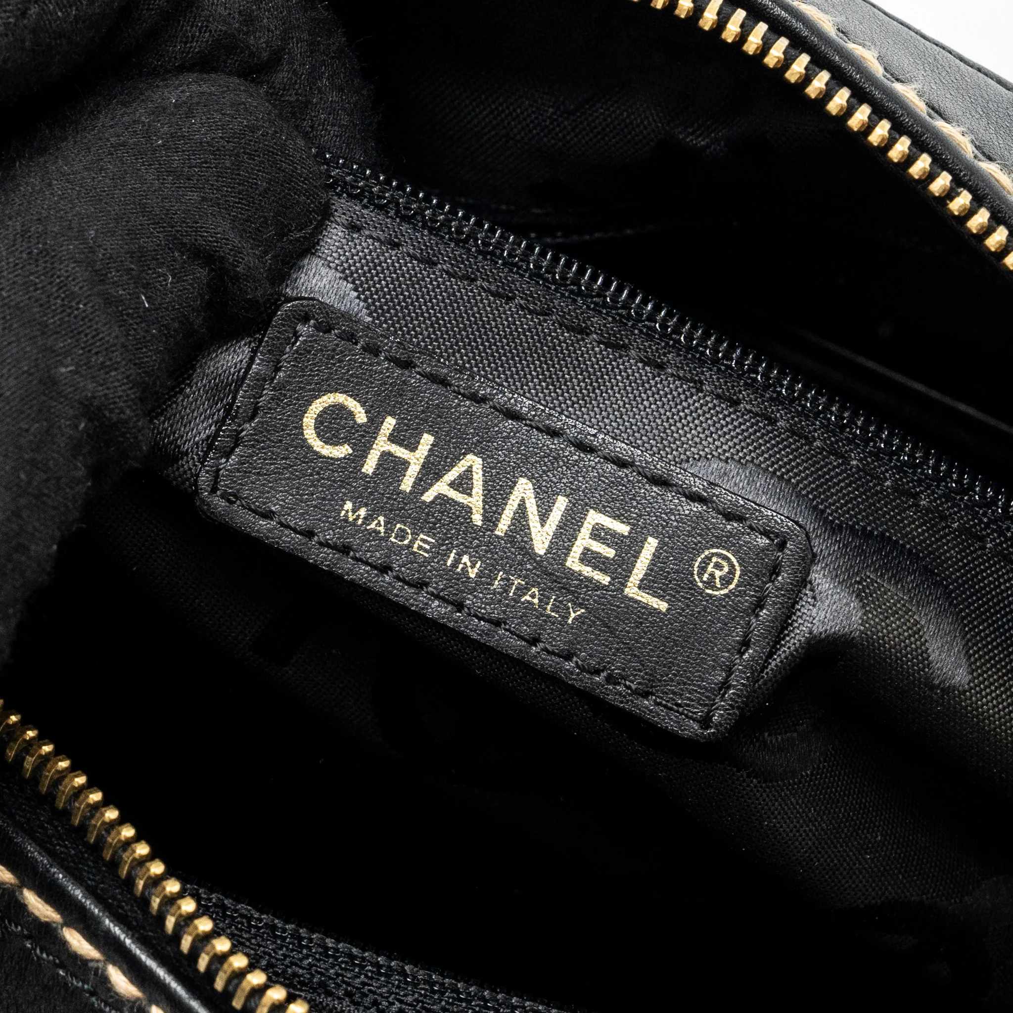 Chanel Vintage wild stitch zip tote bag calfskin black GHW - Image 12