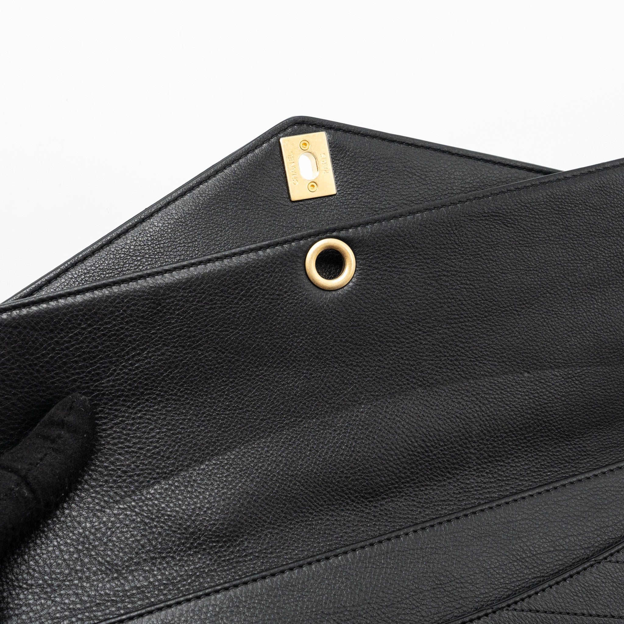 Chanel Voyage Chevron Clutch Calfskin Black GHW - Image 11