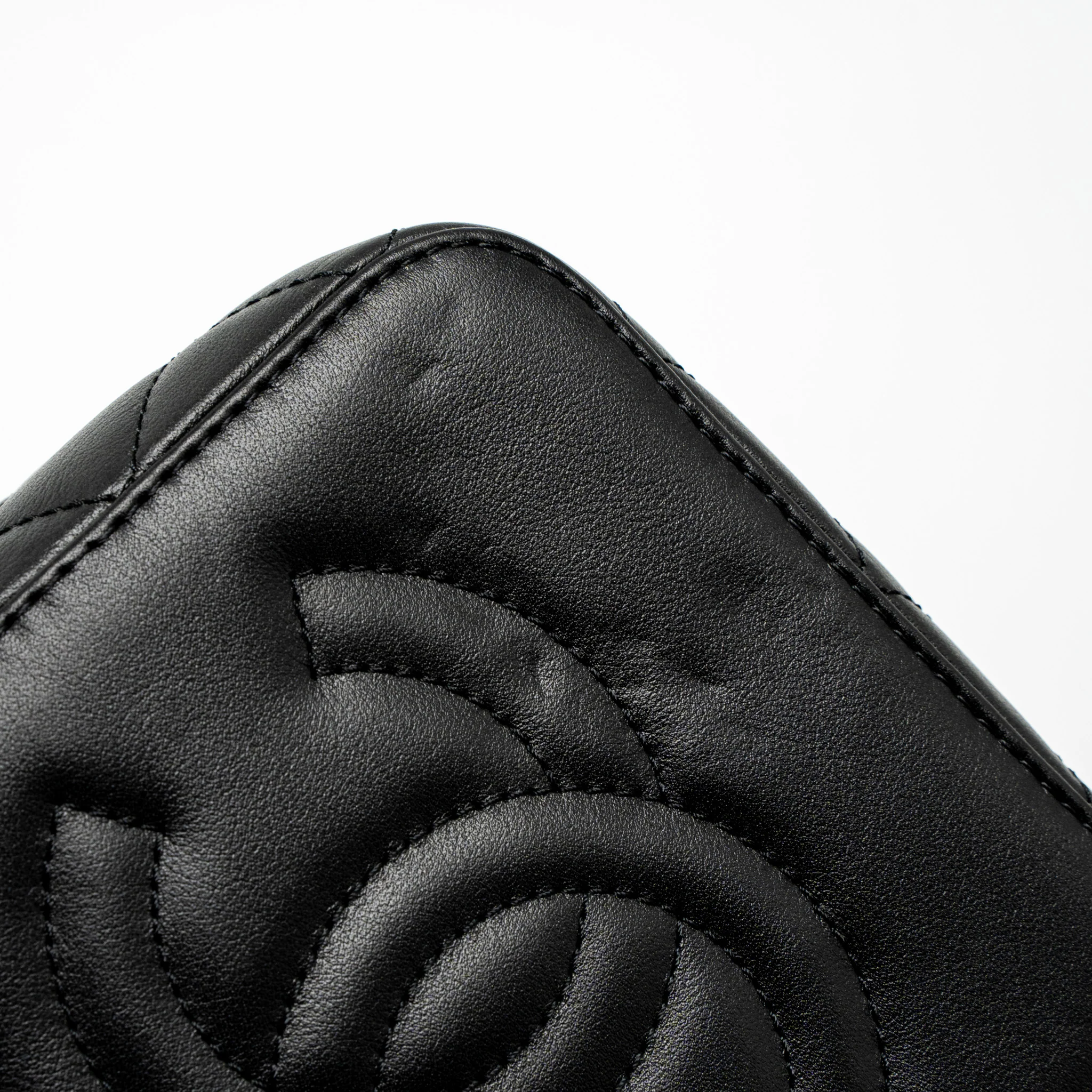 Chanel Top Handle Vanity Crossbody Bag Calfskin Black Brushed GHW (Microchip) - Image 12