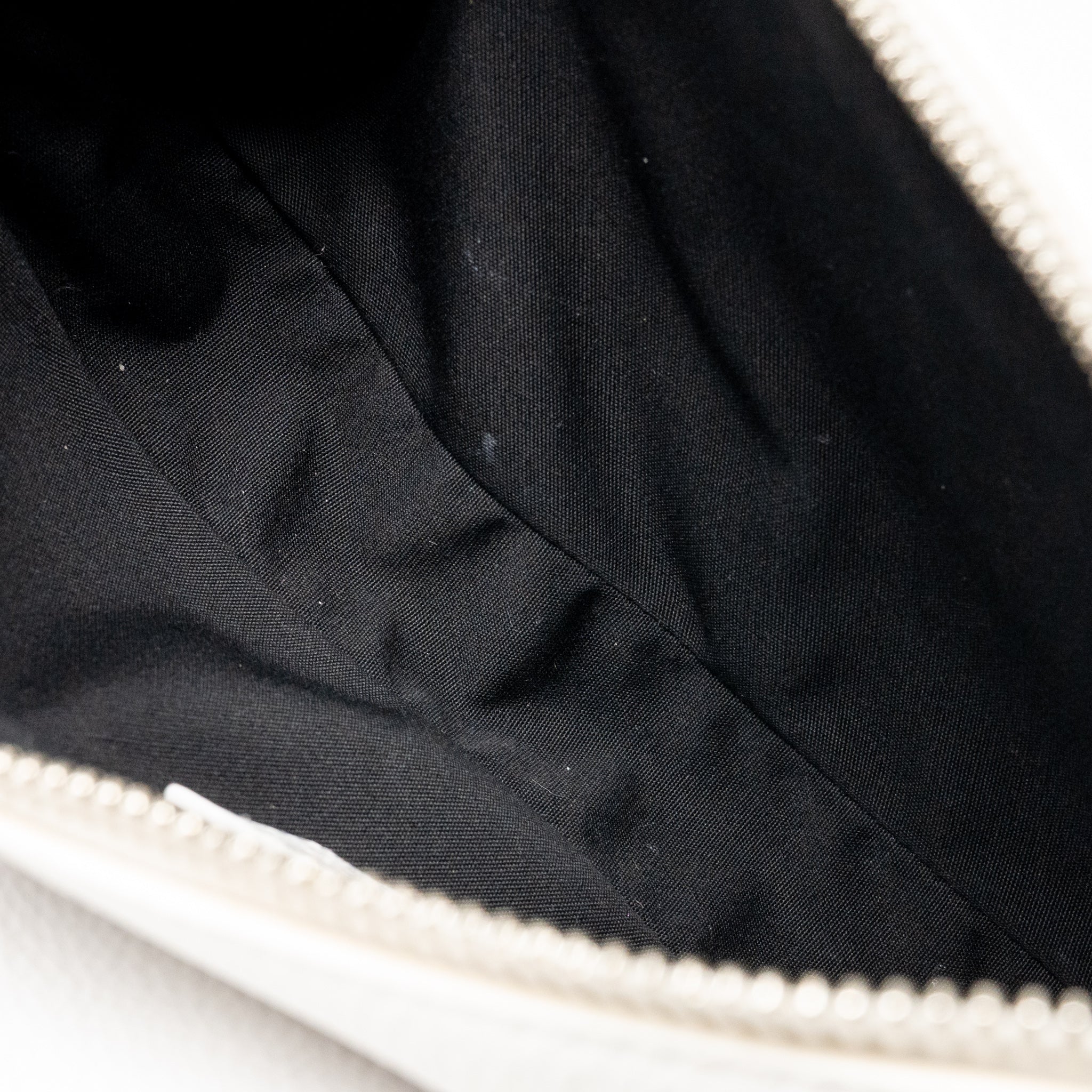 Dior Homme Saddle Belt Bag Calfskin White SHW - Image 11