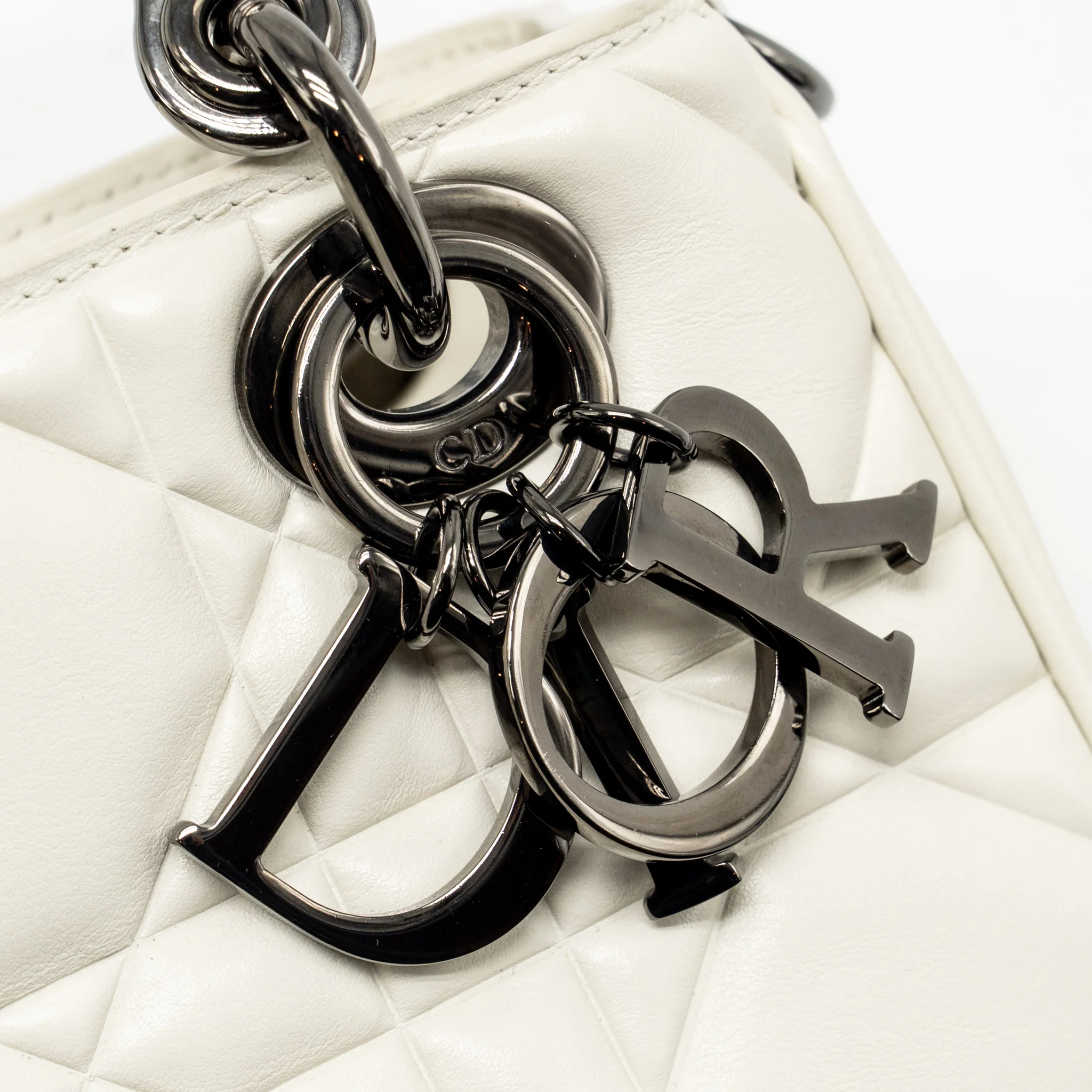 Dior Lady 95.22 Handbag Lambskin White with Black Hardware - Image 12