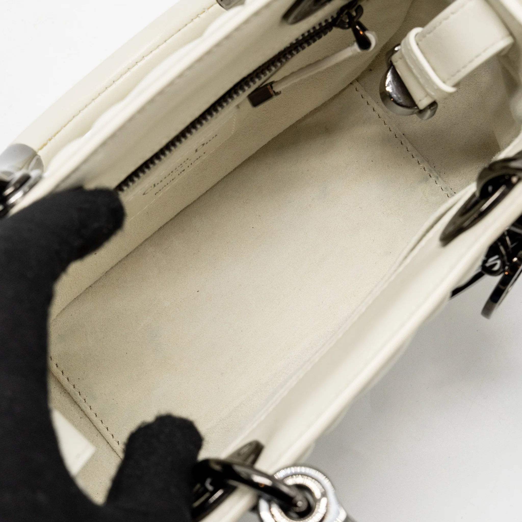 Dior Lady 95.22 Handbag Lambskin White with Black Hardware - Image 15