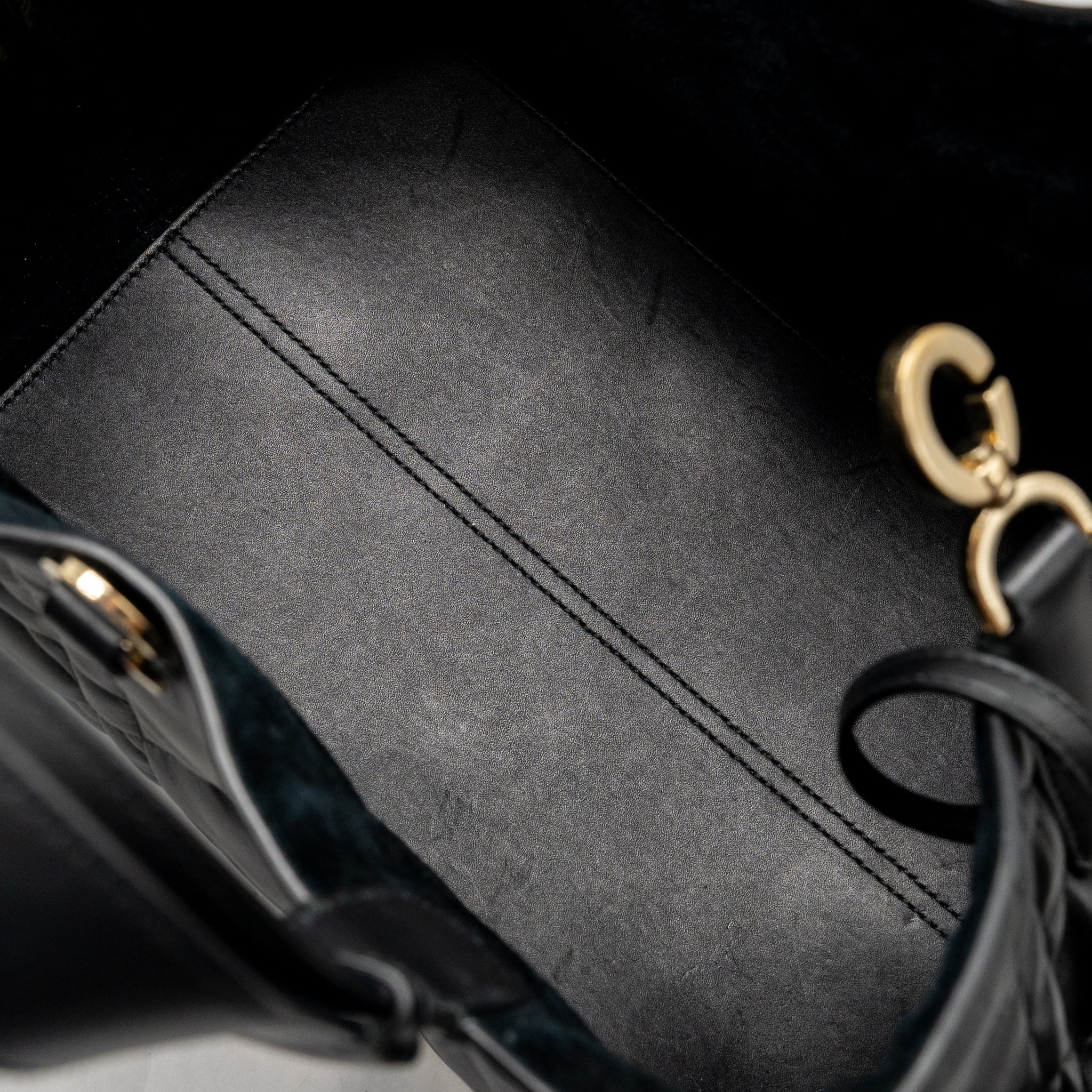 Dior Medium Dior Toujours Tote bag macrocannage calfskin black LGHW - Image 14