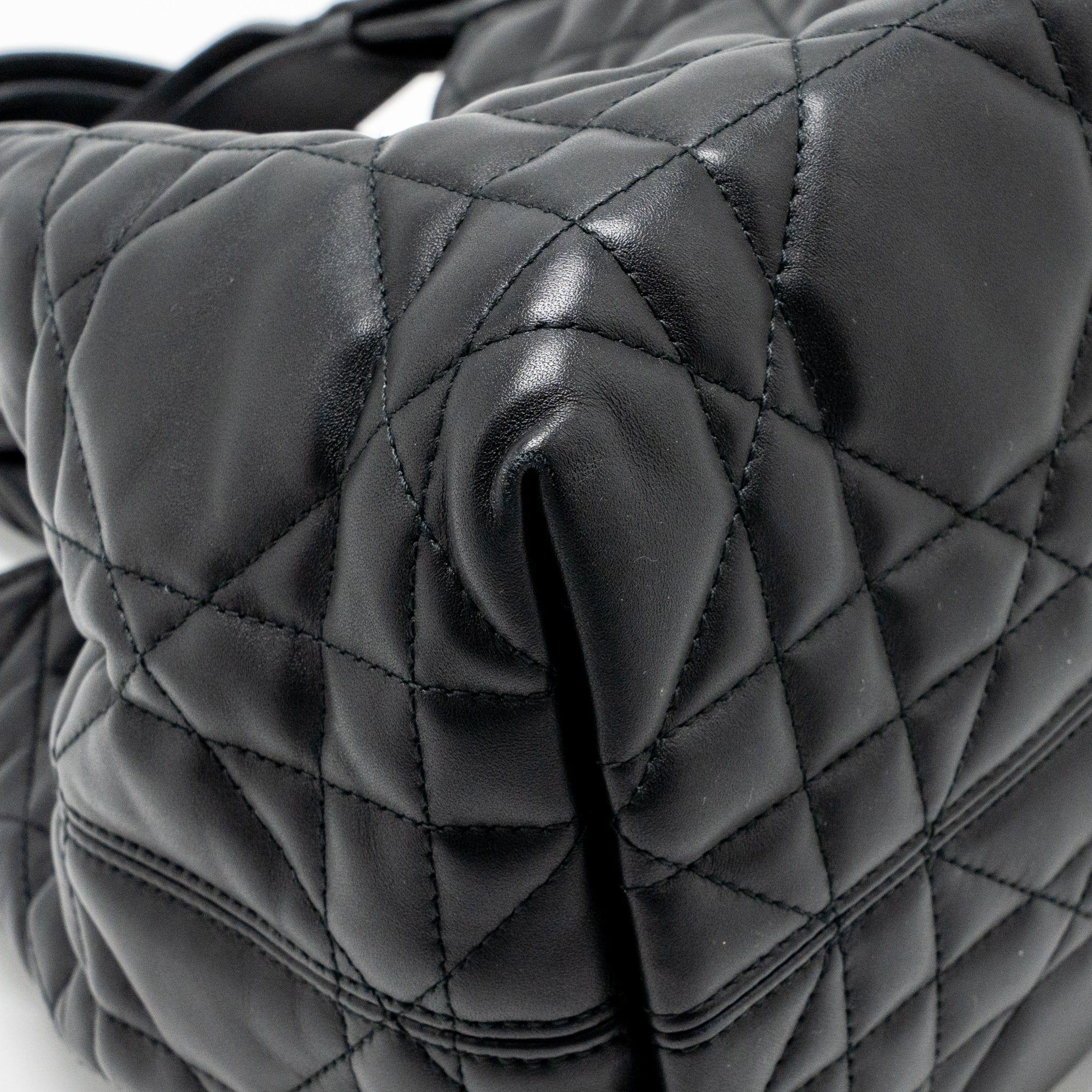 Dior Medium Dior Toujours Tote bag macrocannage calfskin black LGHW - Image 7