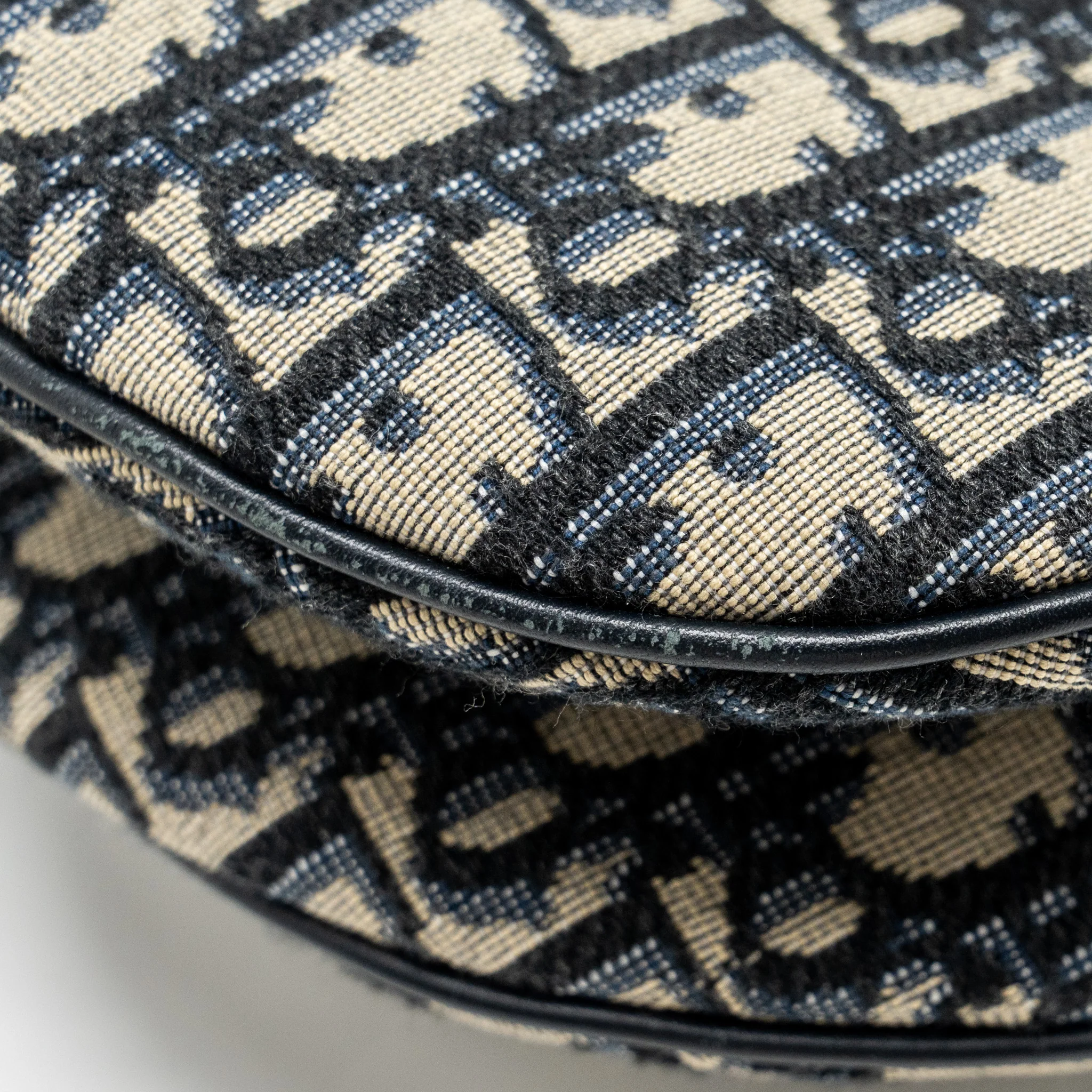 Dior Medium Saddle Bag Blue Oblique Canvas GHW - Image 9