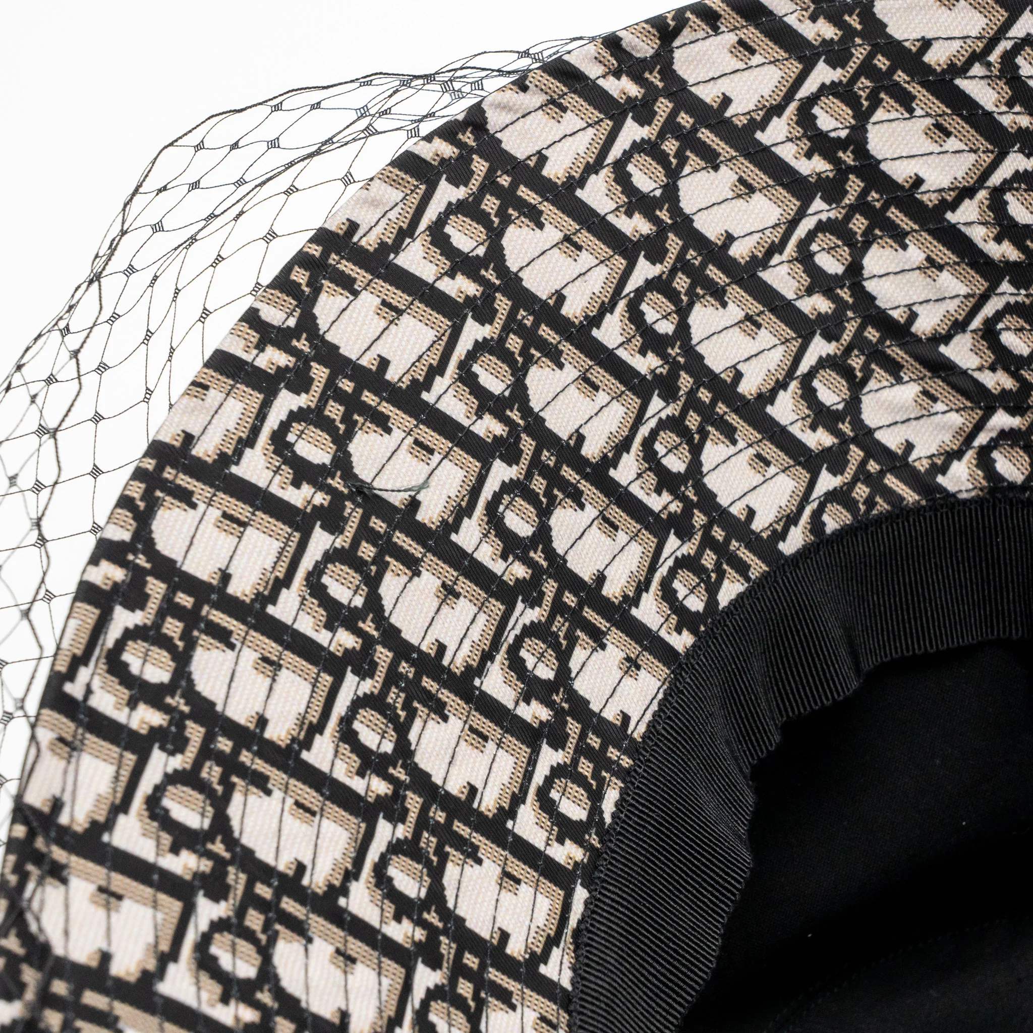 Dior Size 59 Teddy-D Brim Bucket Hat with Veil Black - Image 5