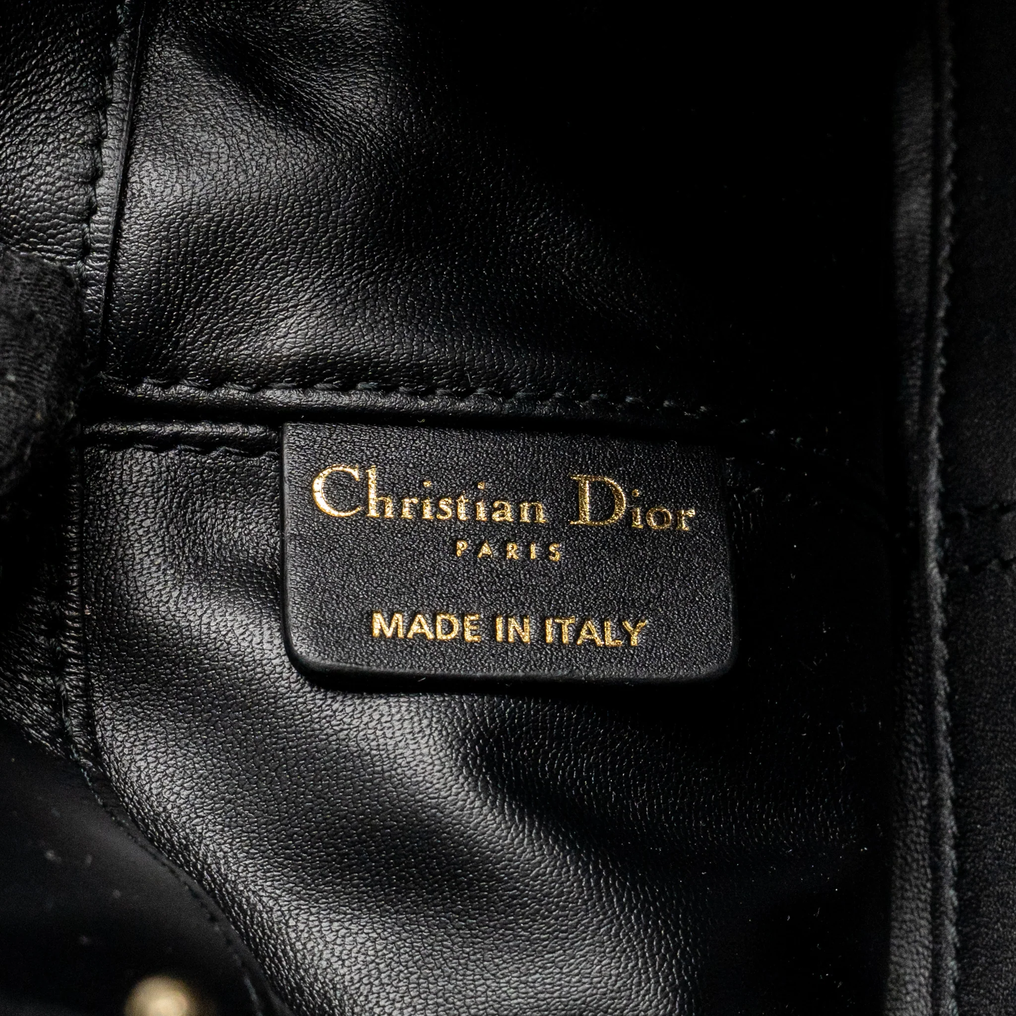Dior Small Toujours tote bag Macrocannage calfskin black LGHW - Image 16