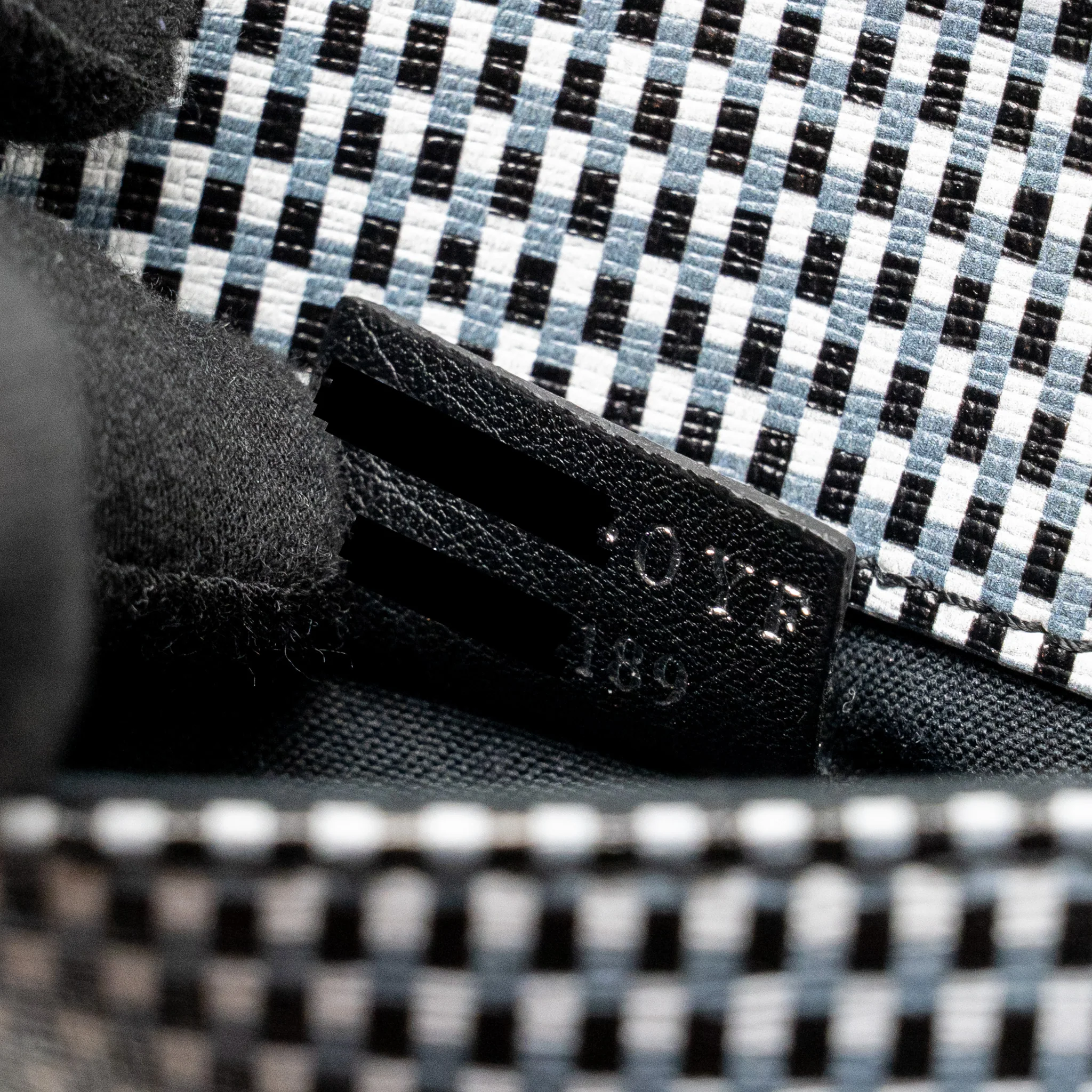 Fendi Karlito Wallet on Chain Leather Multicolour SHW - Image 17