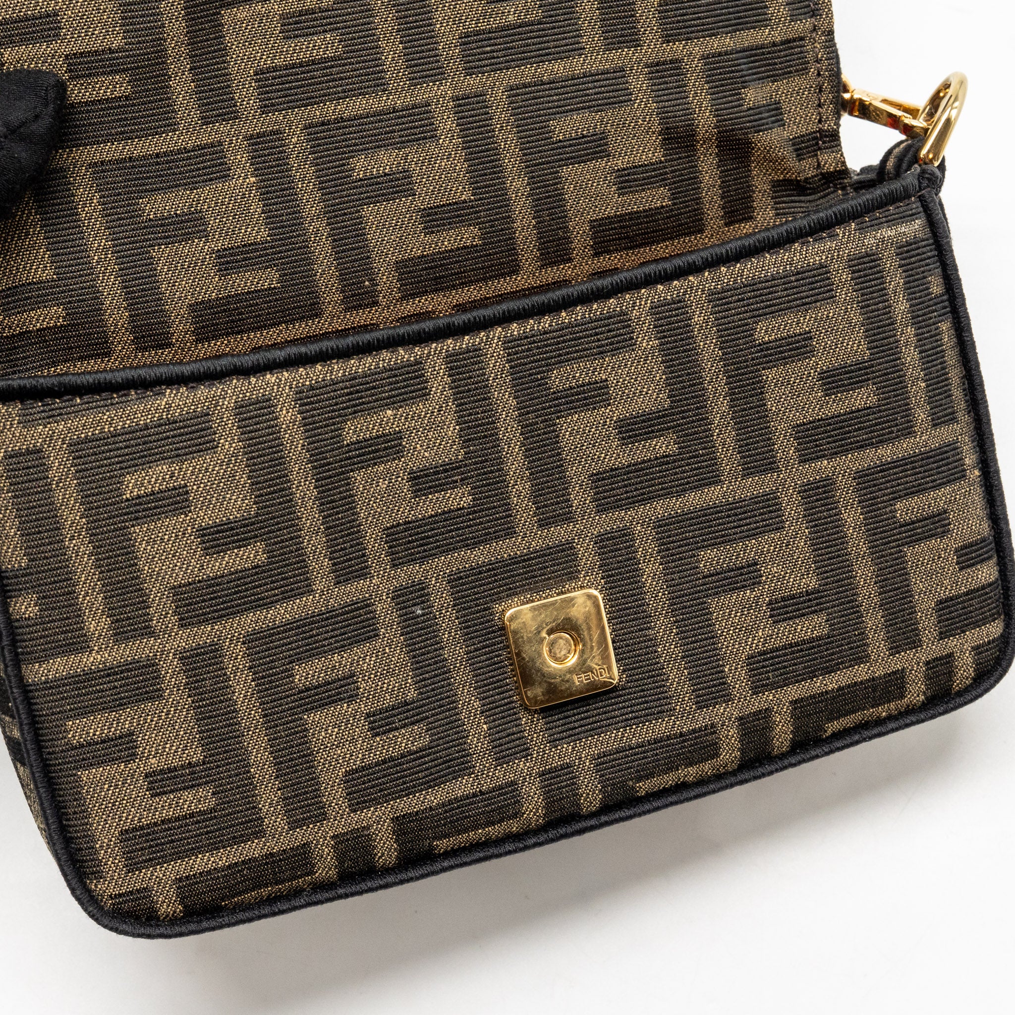 Fendi Mini Baguette shoulder bag FF jacquard canvas brown GHW - Image 13