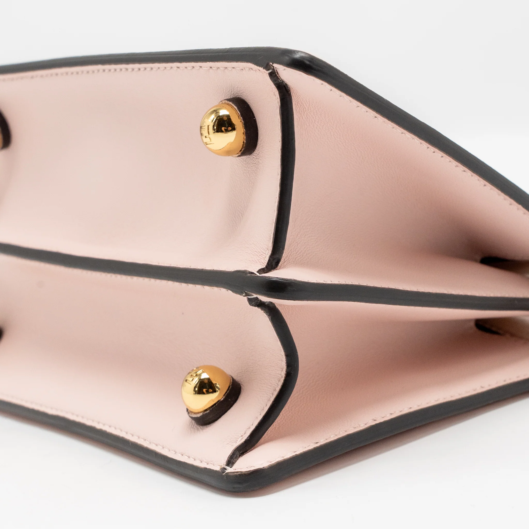 Fendi Mini Peekaboo ISEEU Petite Bag Calfskin Pale Pink GHW - Image 8
