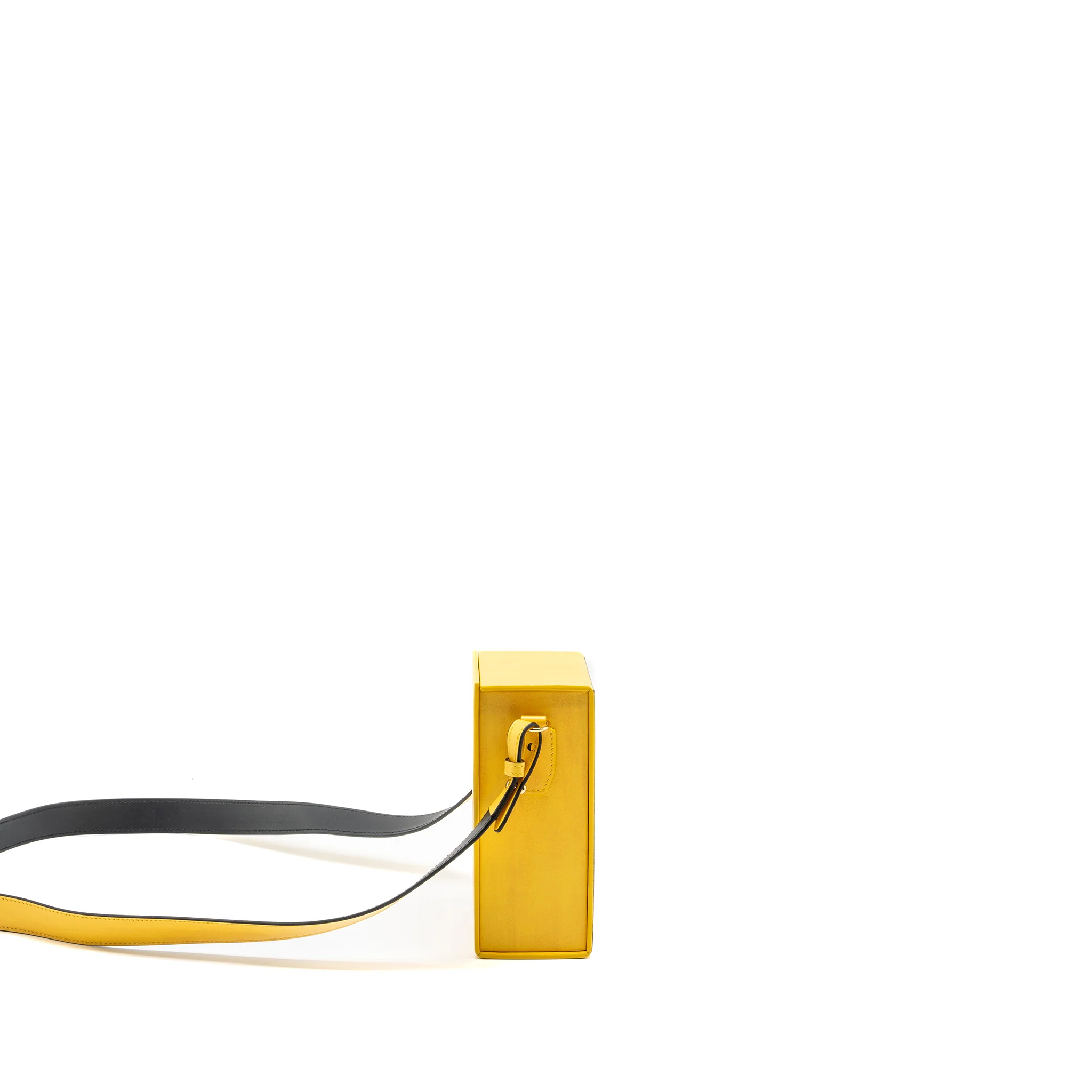 Fendi Vertical box bag calfskin yellow GHW - Image 3