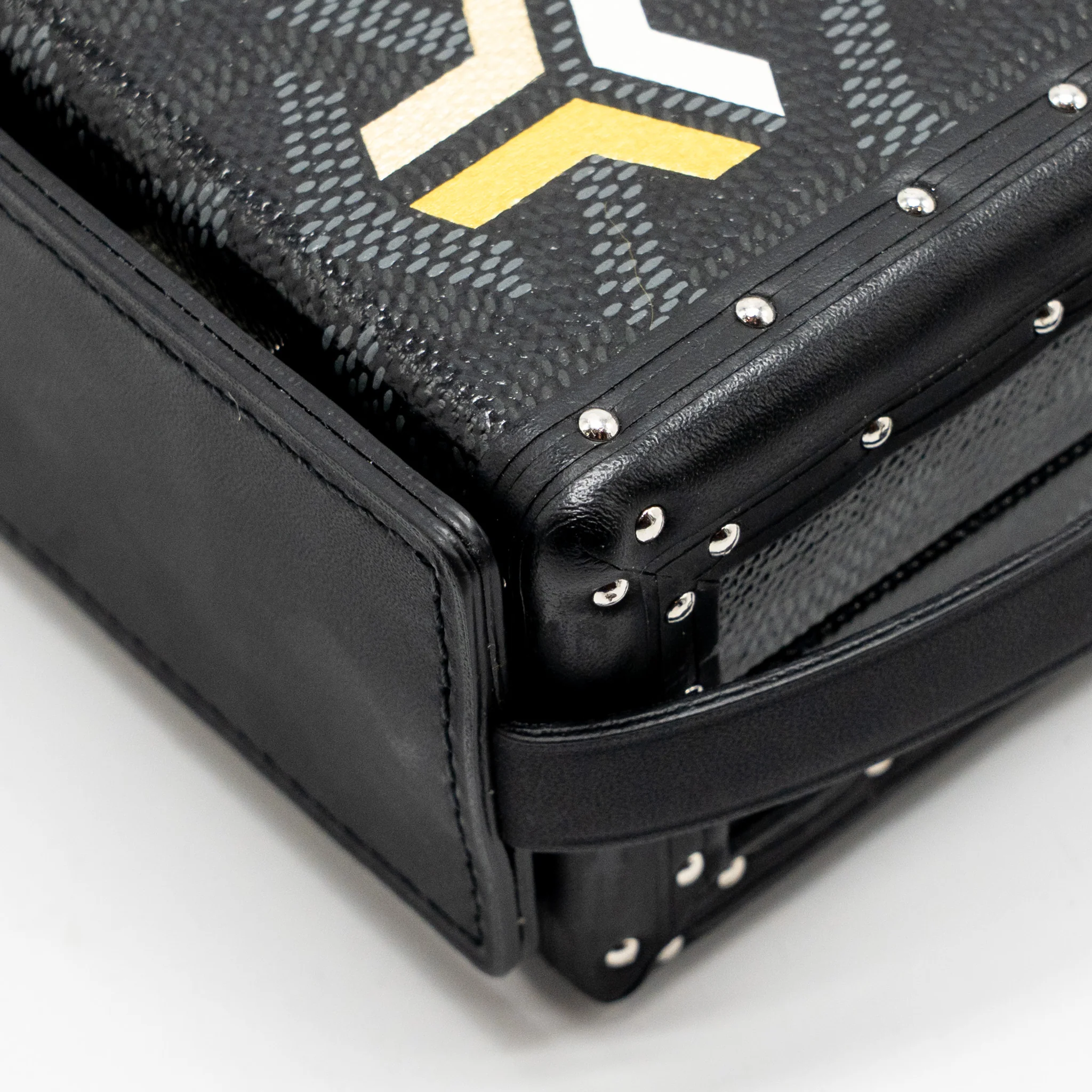 Goyard Minaudiere Trunk Bag Goyardine Canvas Black SHW - Image 10