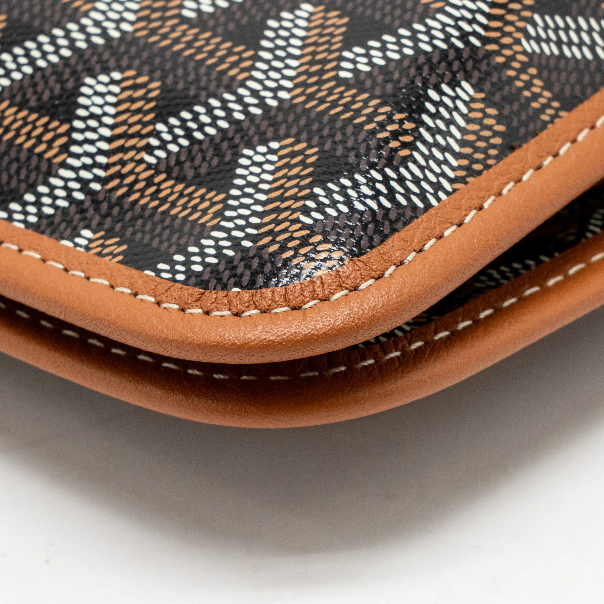Goyard Plumet Pocket pochette goyardine canvas Tan SHW - Image 10