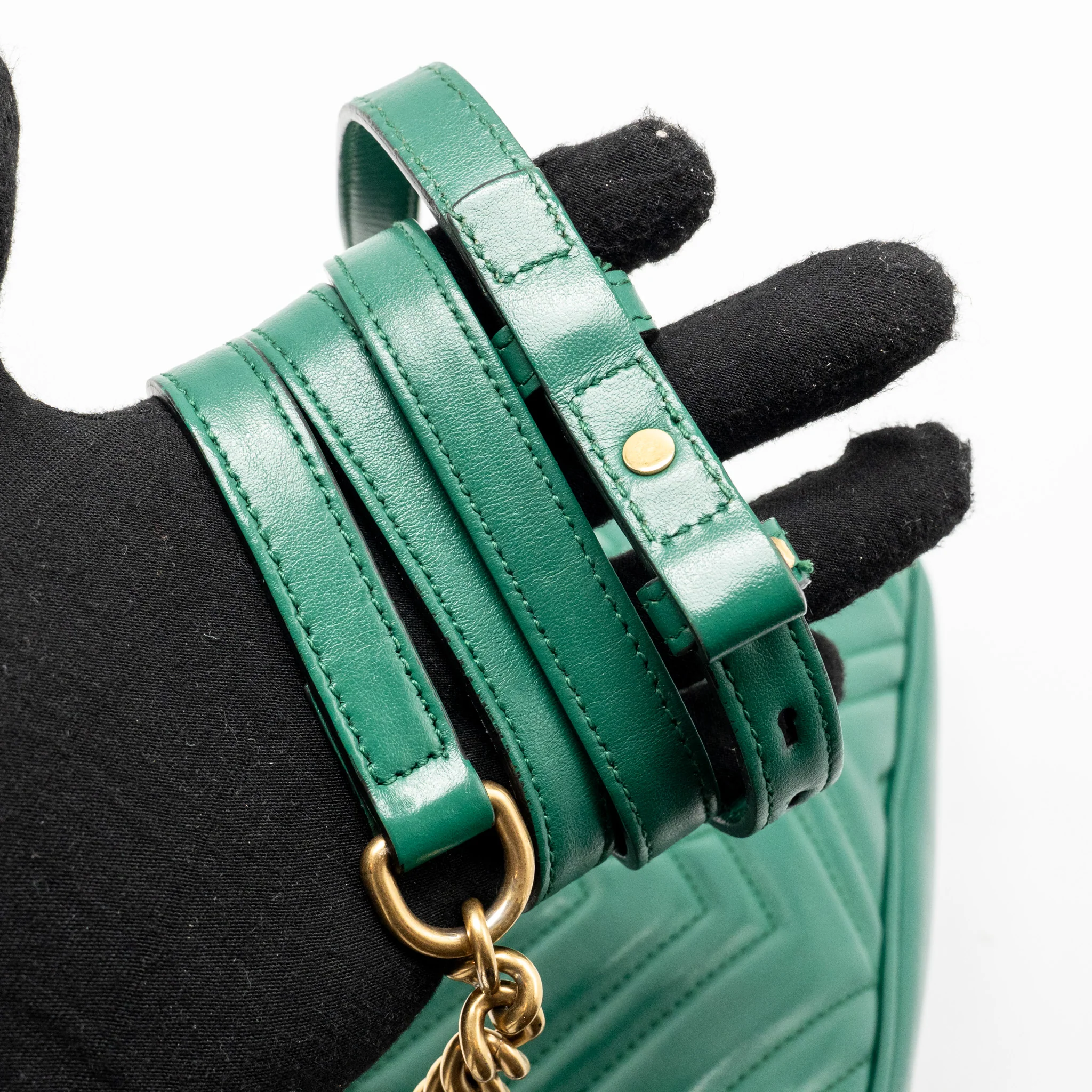 GUCCI Small GG Marmont Crossbody Camera Bag Calfskin Green GHW - Image 17