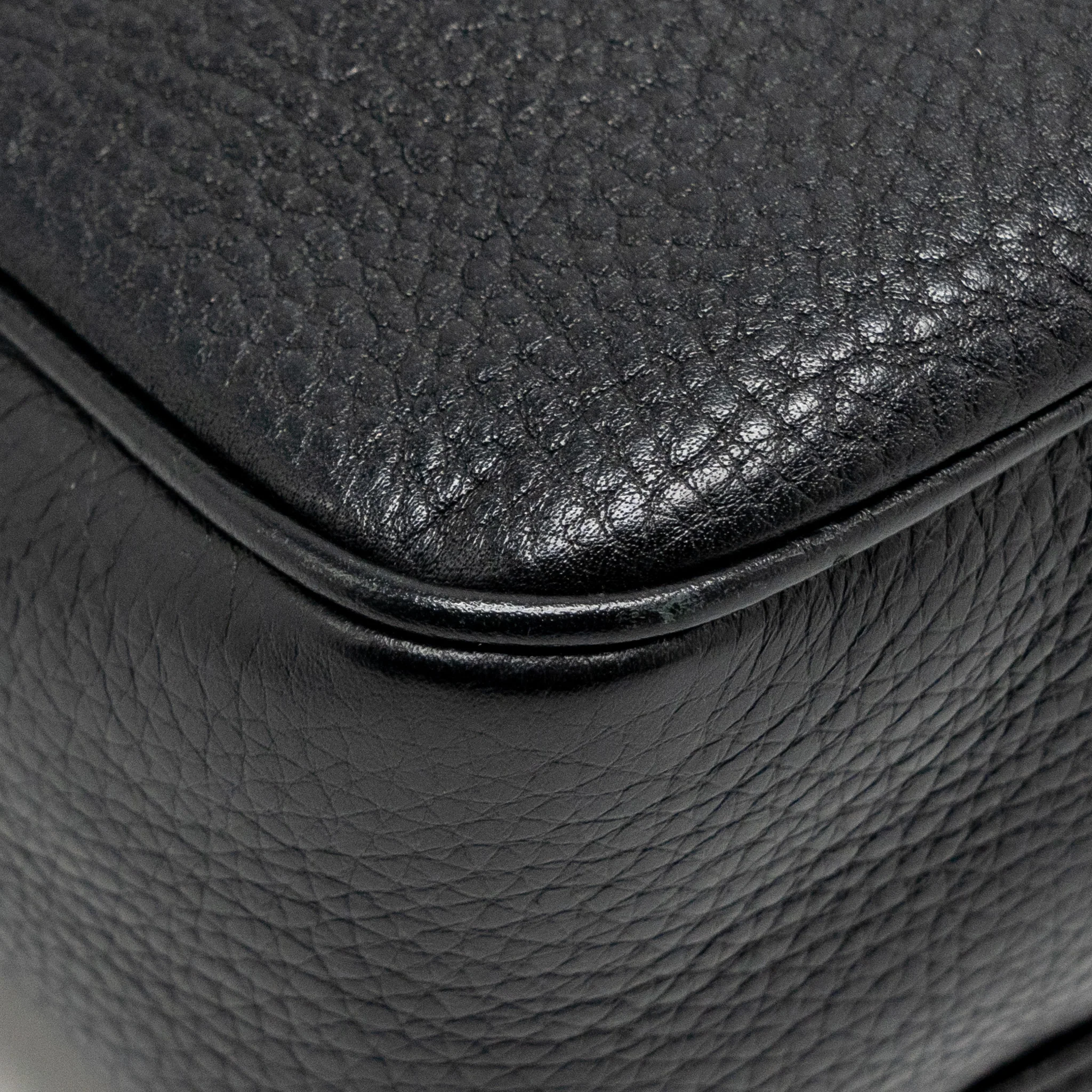 Gucci Soho Disco Camera Crossbody Bag Calfskin Black LGHW - Image 10