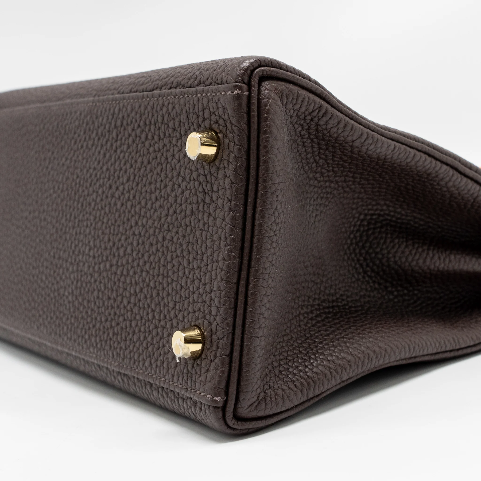Hermes Kelly 28 Togo Chocolate GHW Stamp Y - Image 7