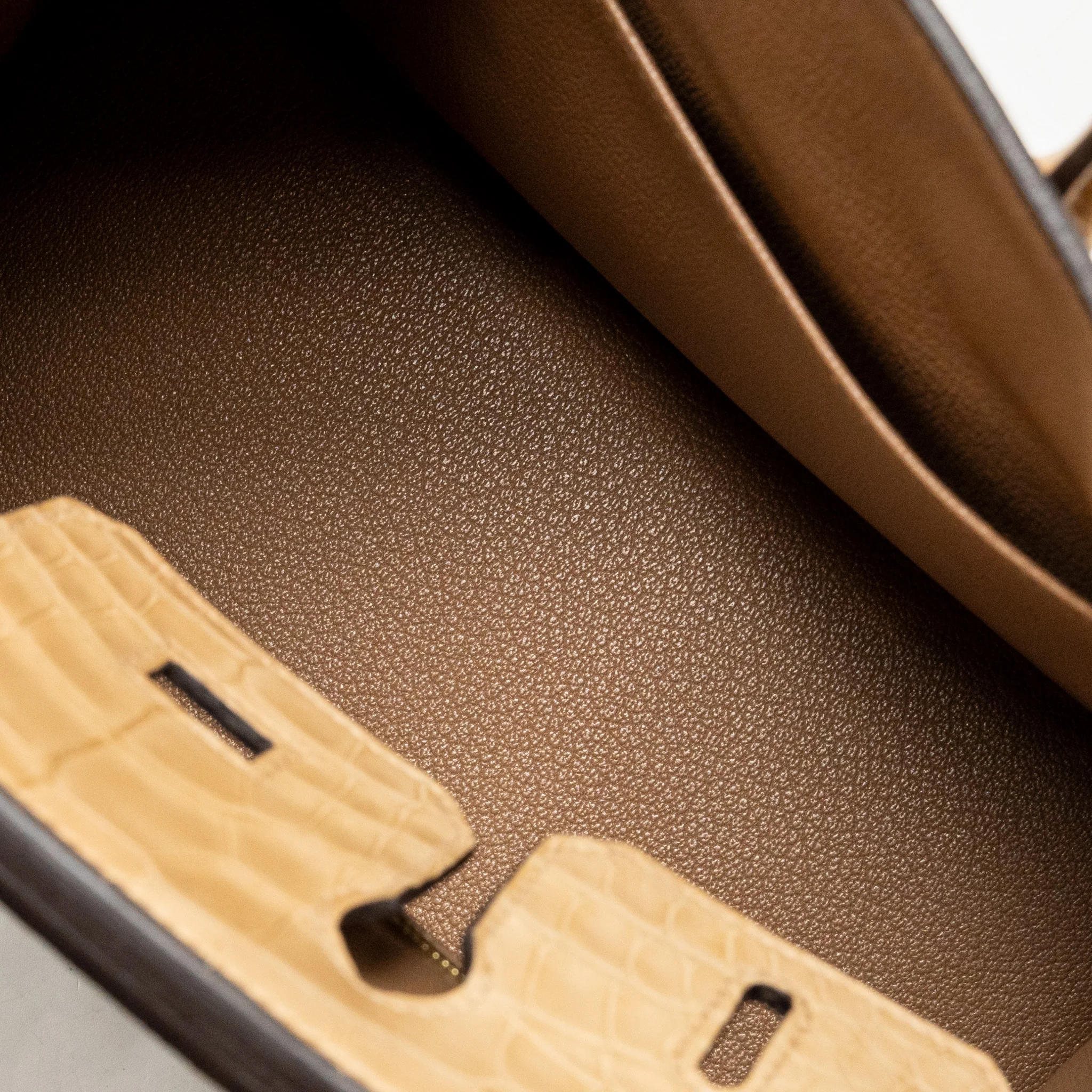 Hermes Birkin 25 Touch Togo/Alligator Mississippiensis Mat Chai LGHW Stamp U - Image 16