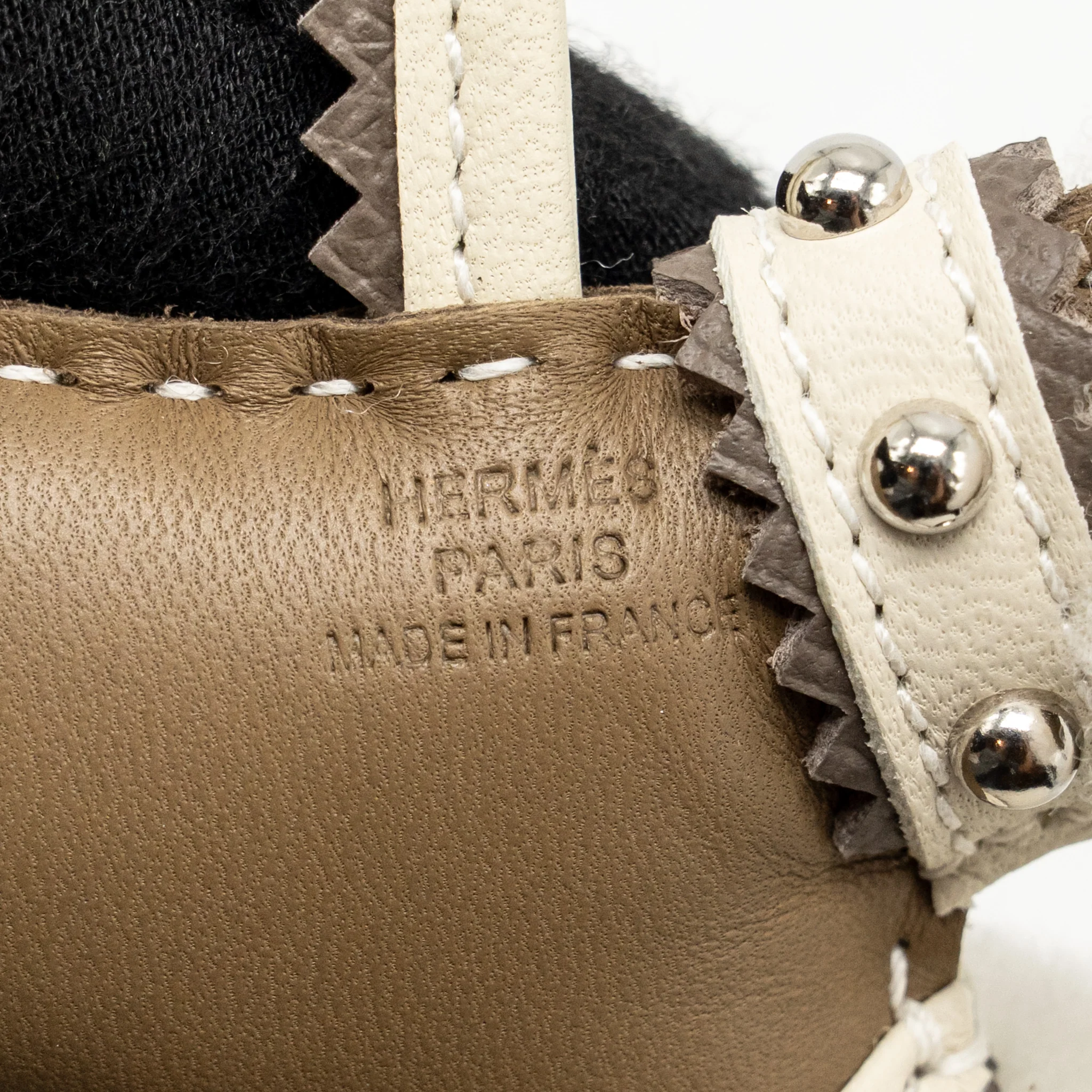 Hermes Budy Shearing Bag Charm Wool / Leather Etoupe/Craie Stamp K - Image 3