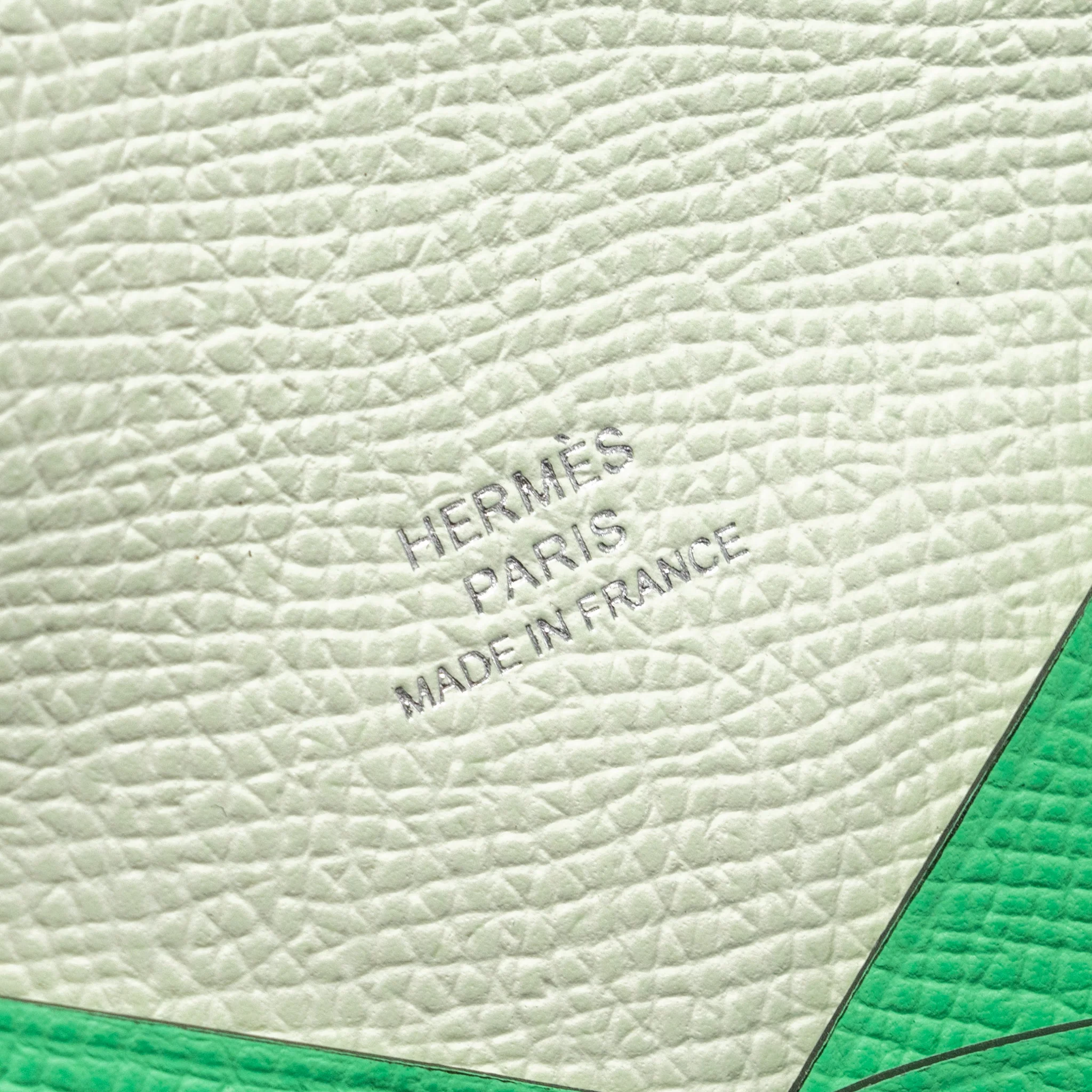 Hermes Calvi Cardholder Epsom Vert Comics/Vert Fizz SHW Stamp B - Image 7
