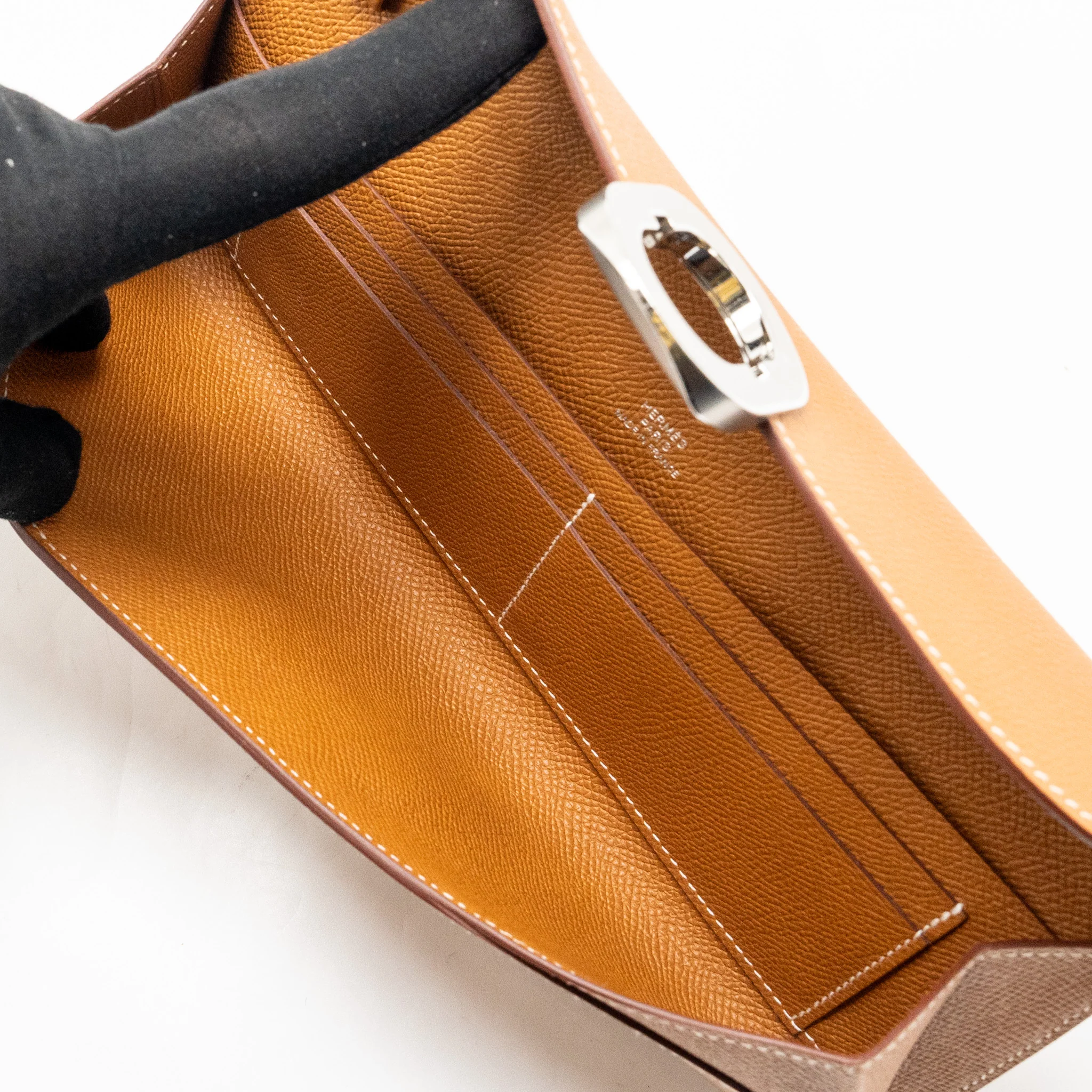 Hermes Chaine D’Ancre To Go Epsom Gold SHW Stamp W - Image 11