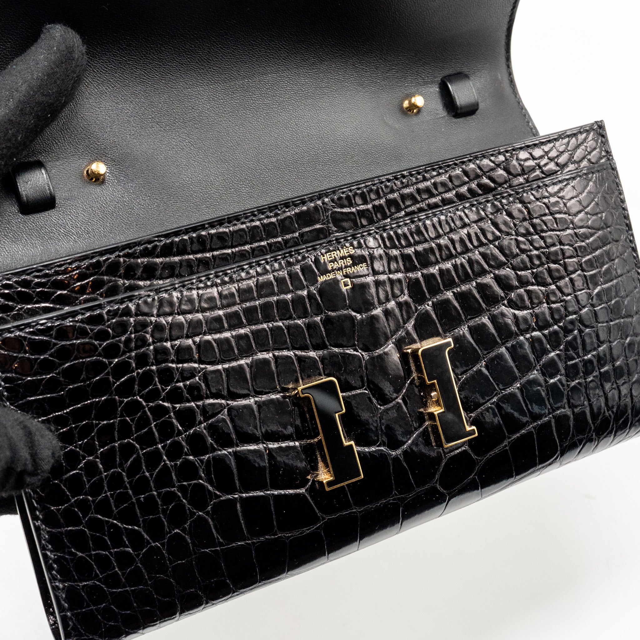 HERMES Constance To Go Alligator Mississippiensis Black with black Hardware Stamp Z - Image 13